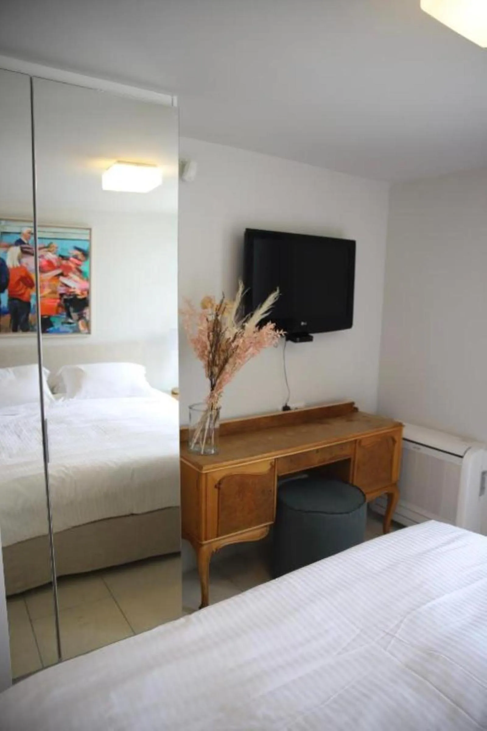 TV and multimedia, Bed in Rimondi Boutique Hotel - Small Luxury Hotels of the World