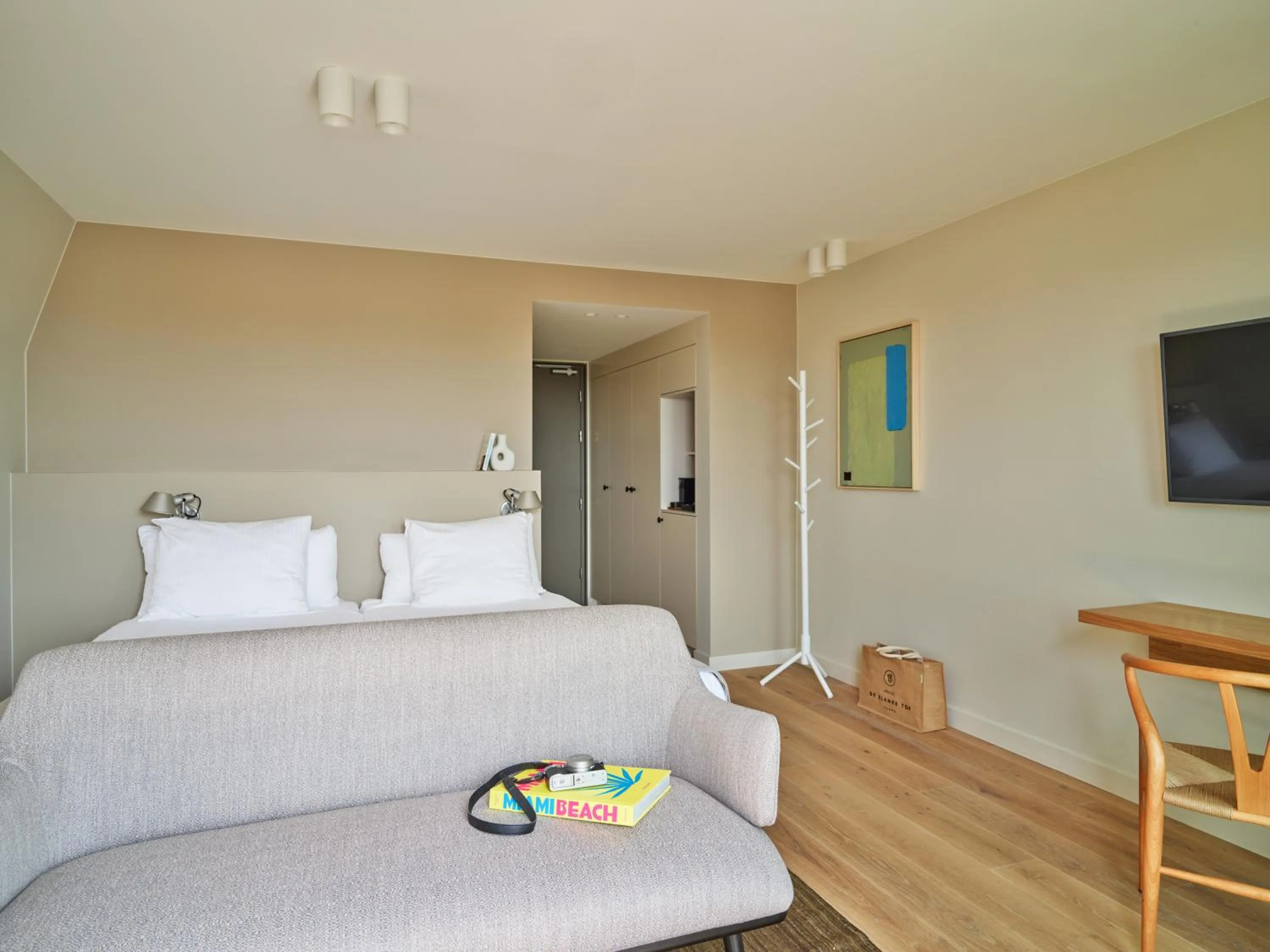 Bed in Hotel de Blanke Top