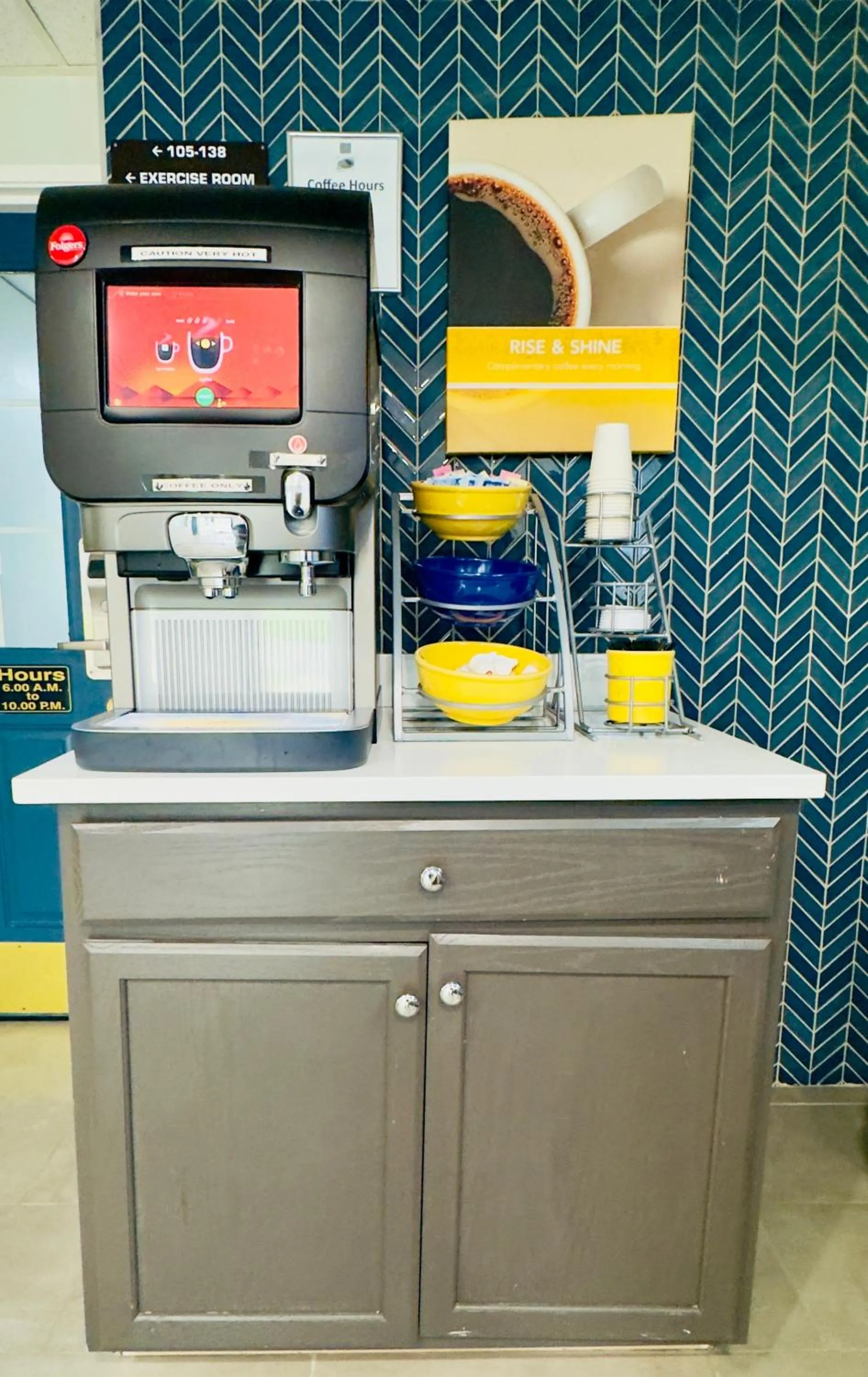 Coffee/tea facilities in Motel 6 McGraw, NY - Cortland