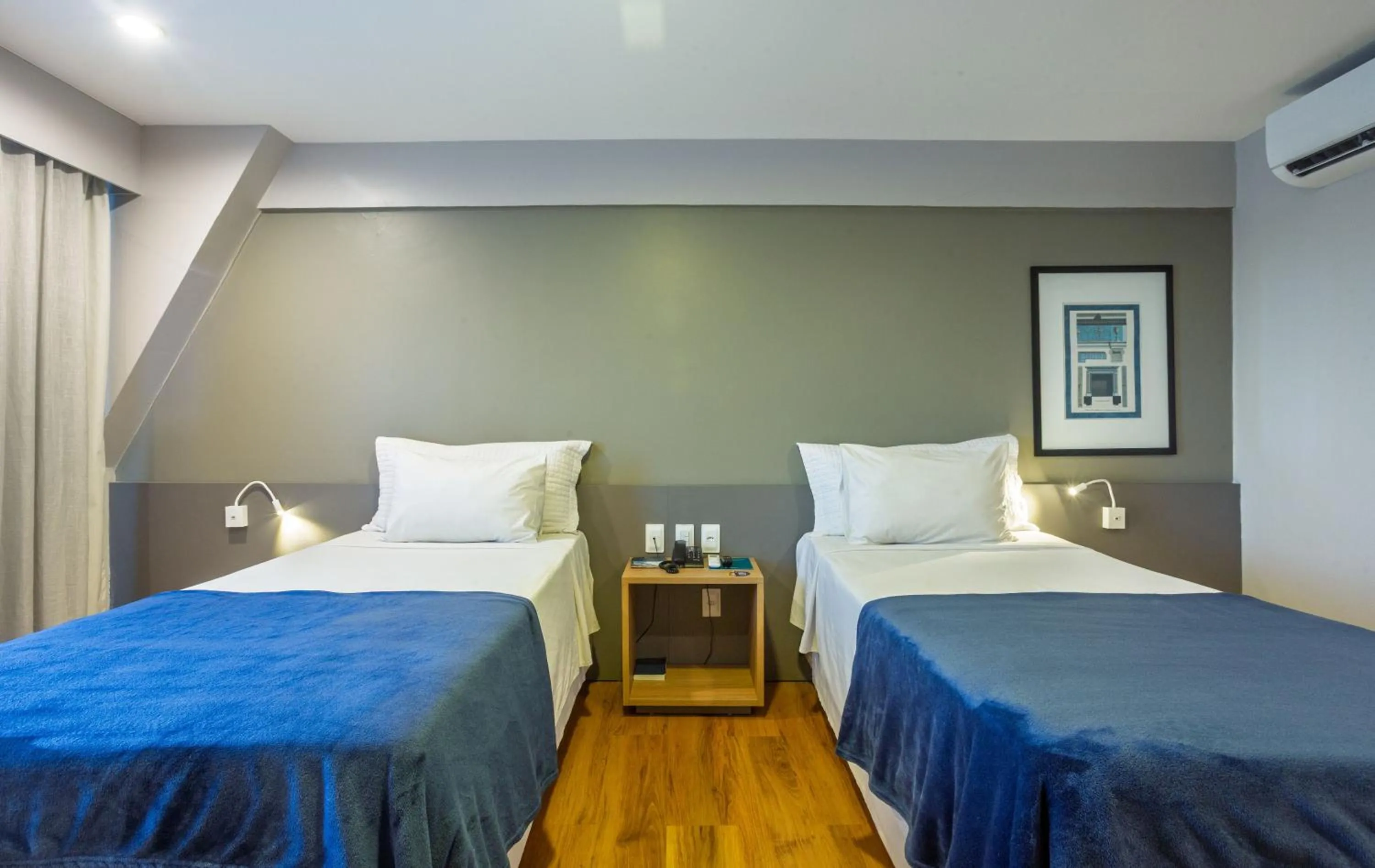 Bed in Blue Tree Towers Rio Poty