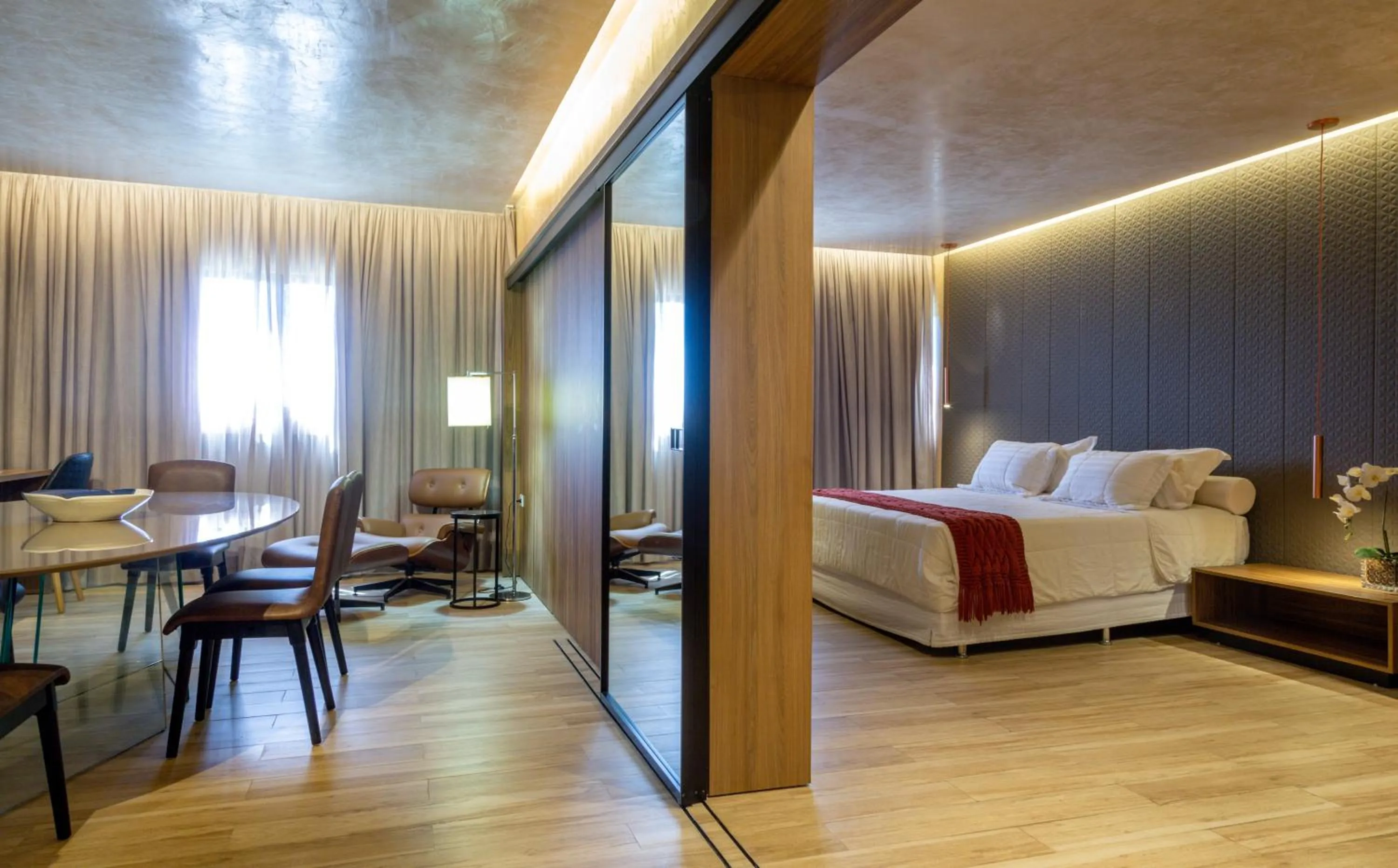 Bed in Blue Tree Towers Rio Poty