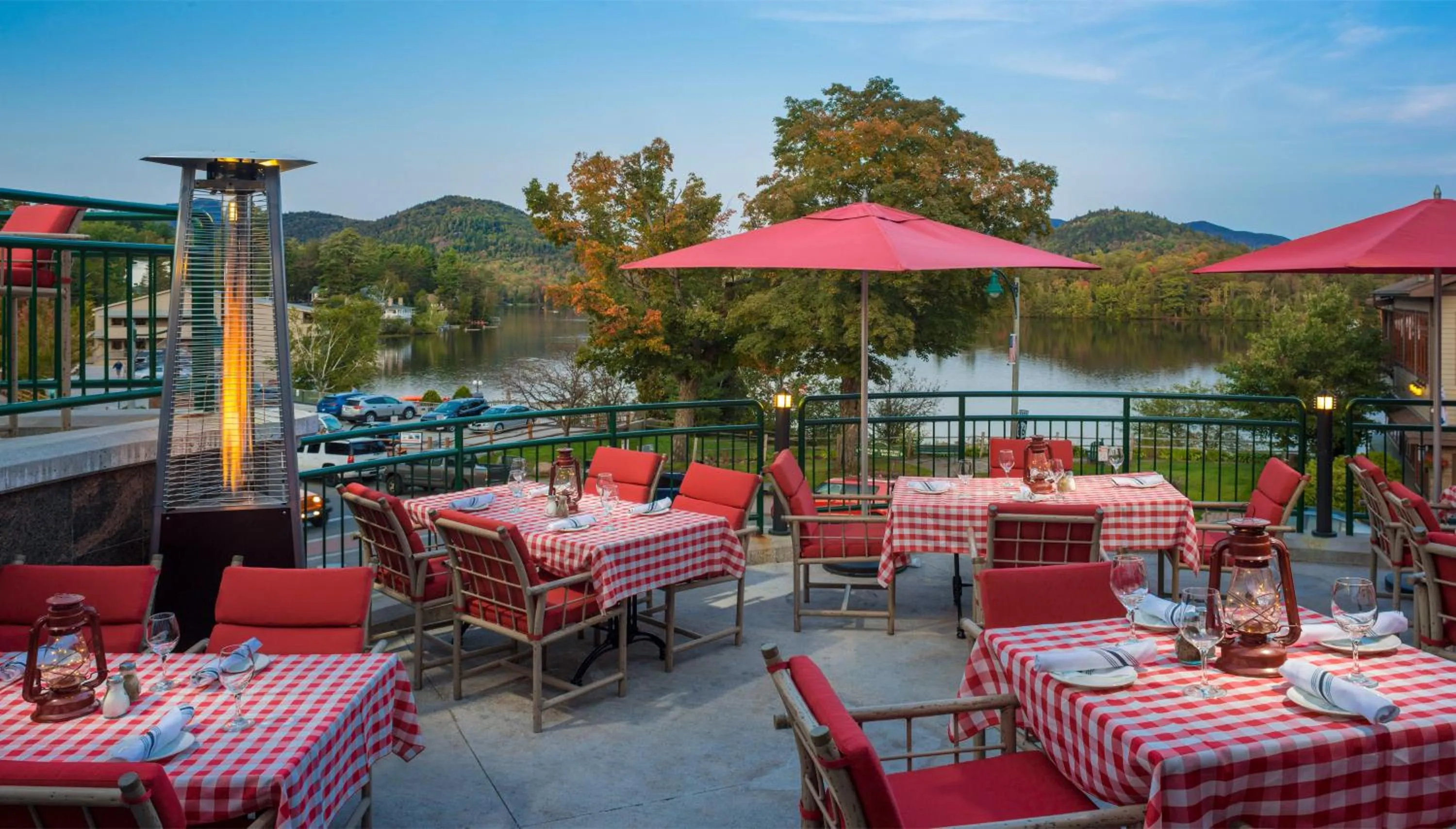 Restaurant/places to eat in High Peaks Resort