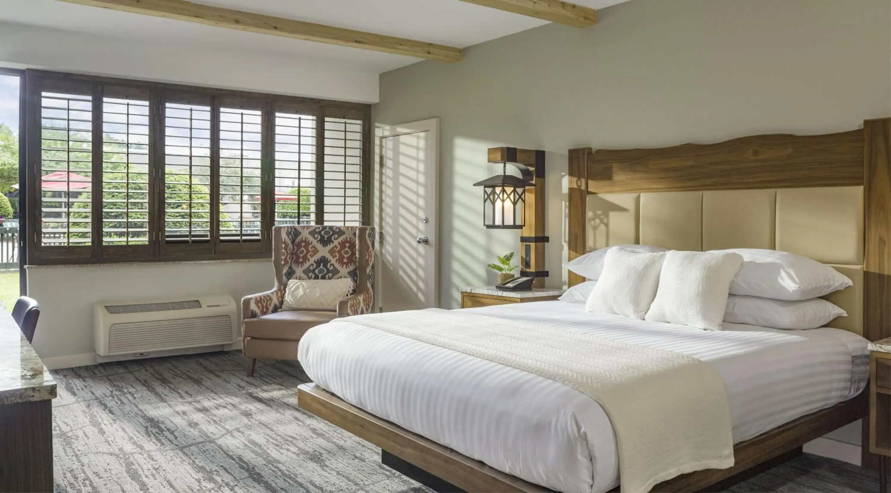 Resort Accessible King - single occupancy in High Peaks Resort Resort Accessible King - single occupancy in High Peaks Resort