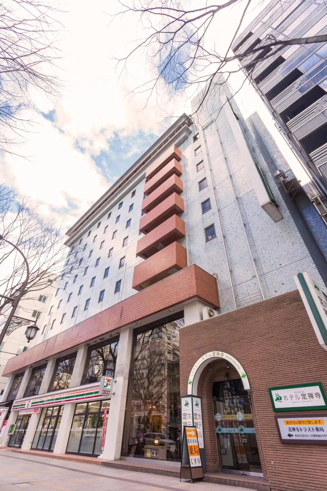 Property building in Hotel Johzenji