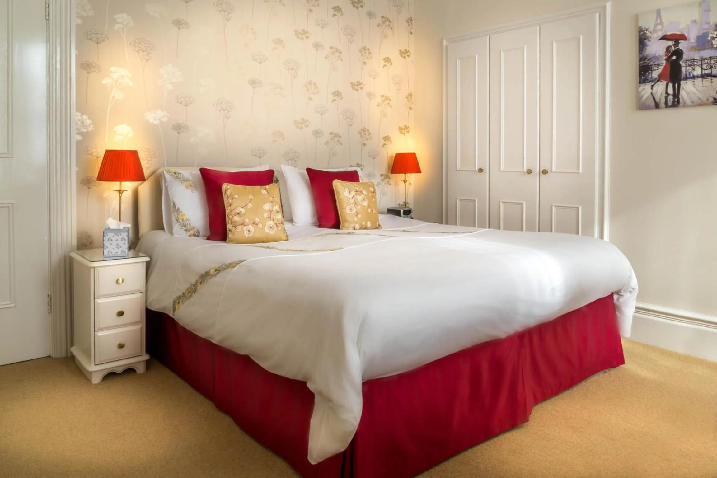 Shower, Bed in Balincourt