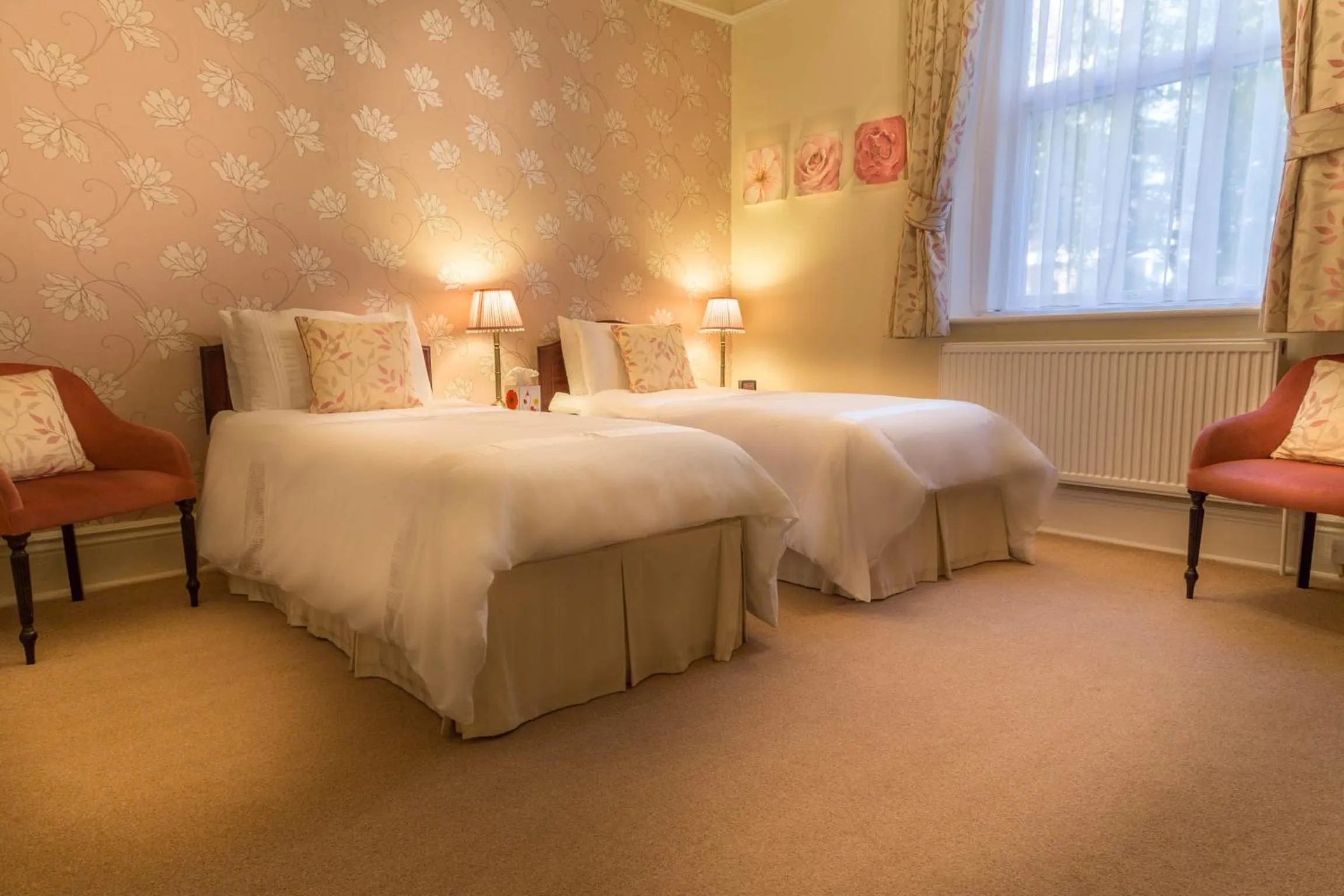 Shower, Bed in Balincourt