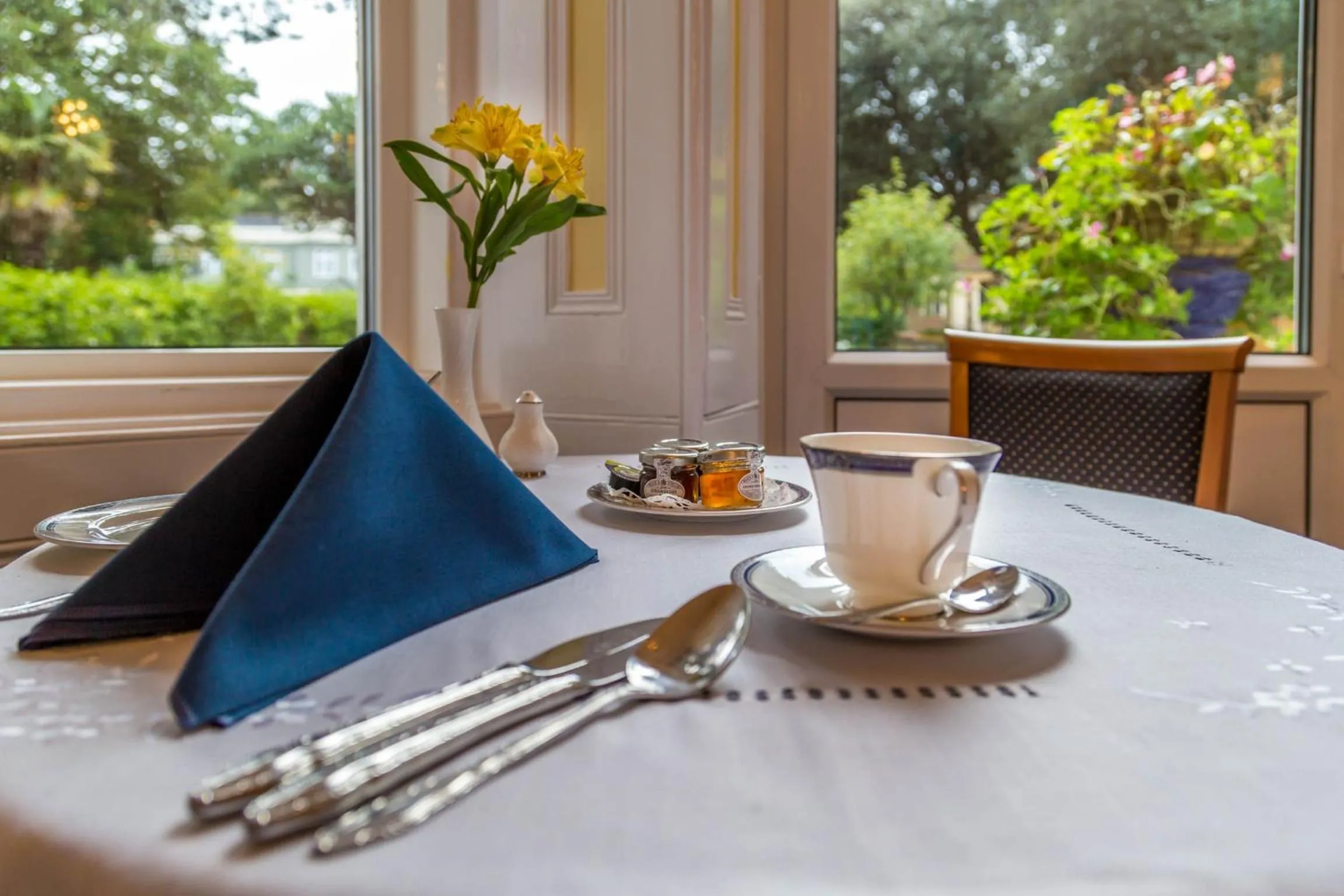 Coffee/tea facilities in Balincourt