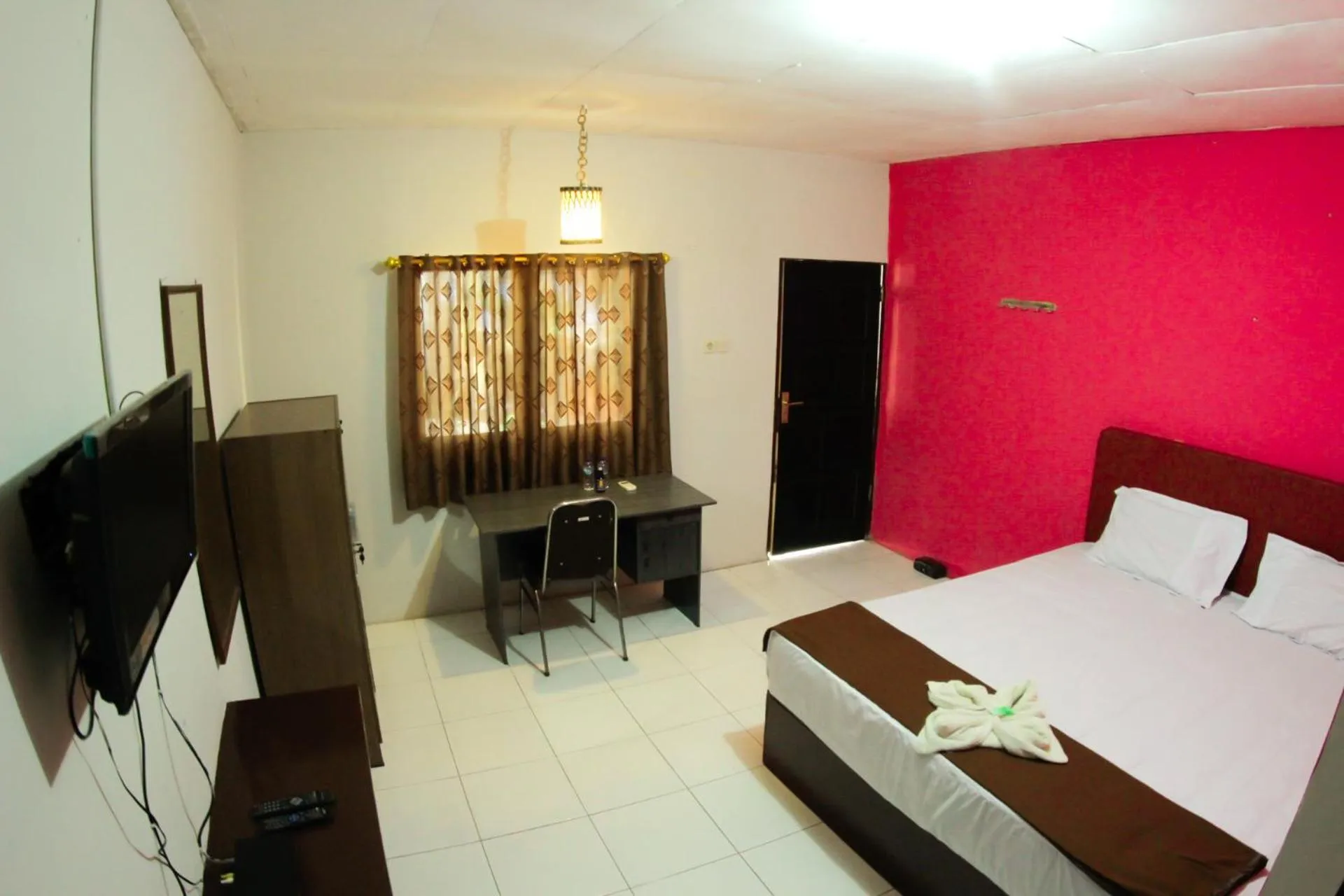 Bed in FX72 Beach Resort Maumere