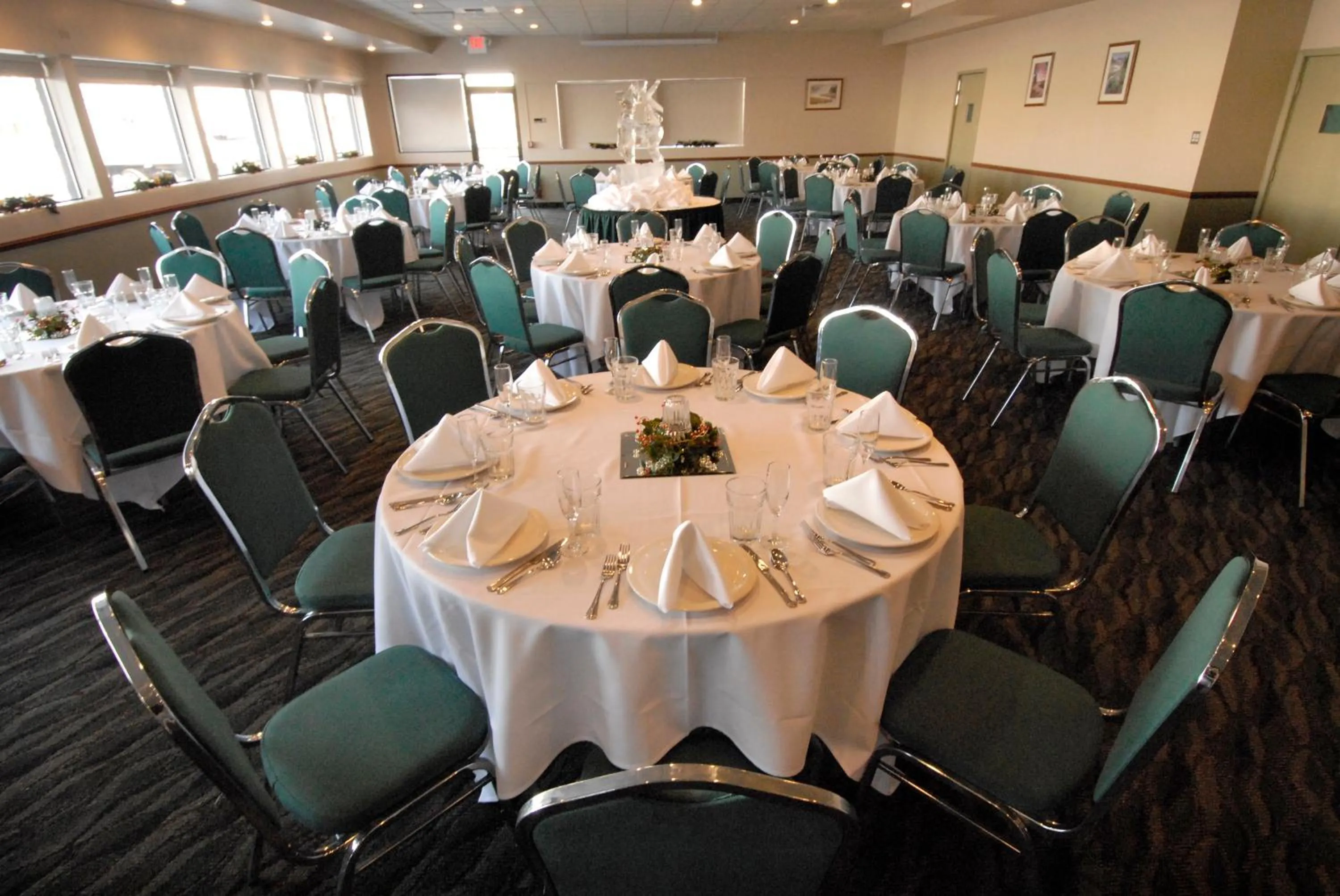 Banquet/Function facilities in Broadway Inn Conference Center