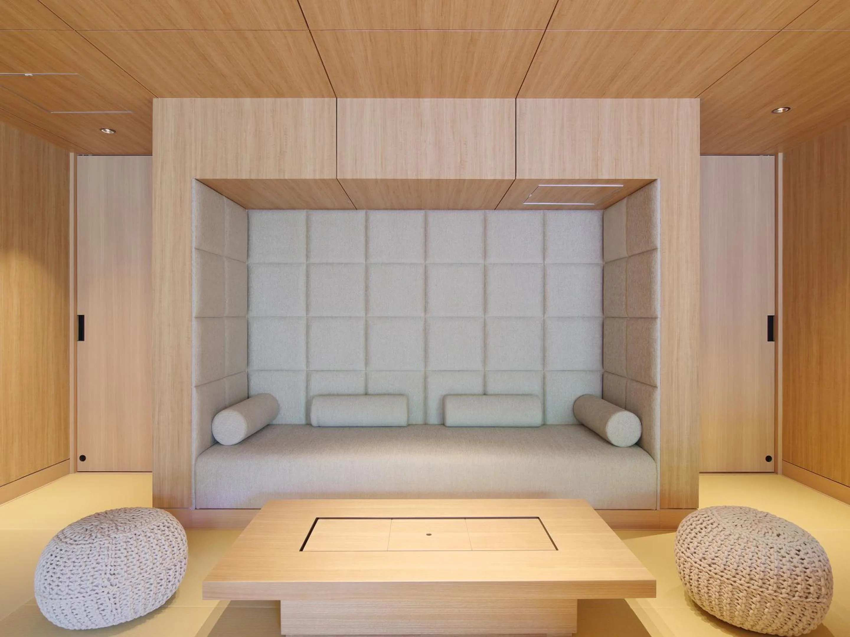 Living room in Nanzenji sando KIKUSUI