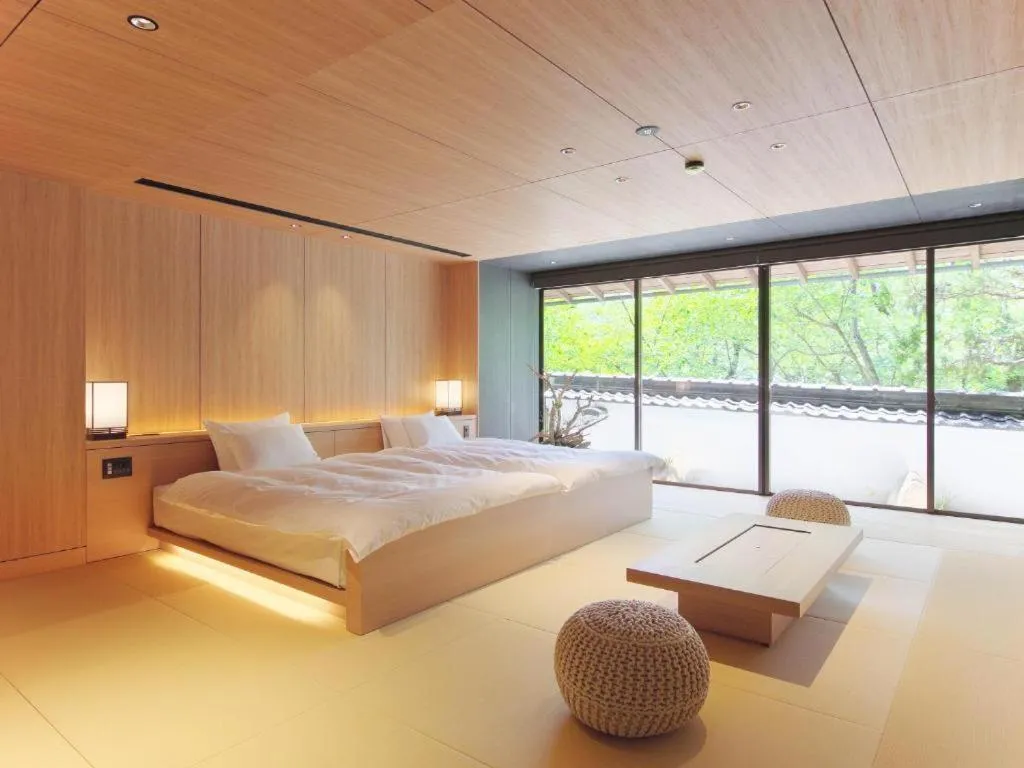 Photo of the whole room, Bed in Nanzenji sando KIKUSUI