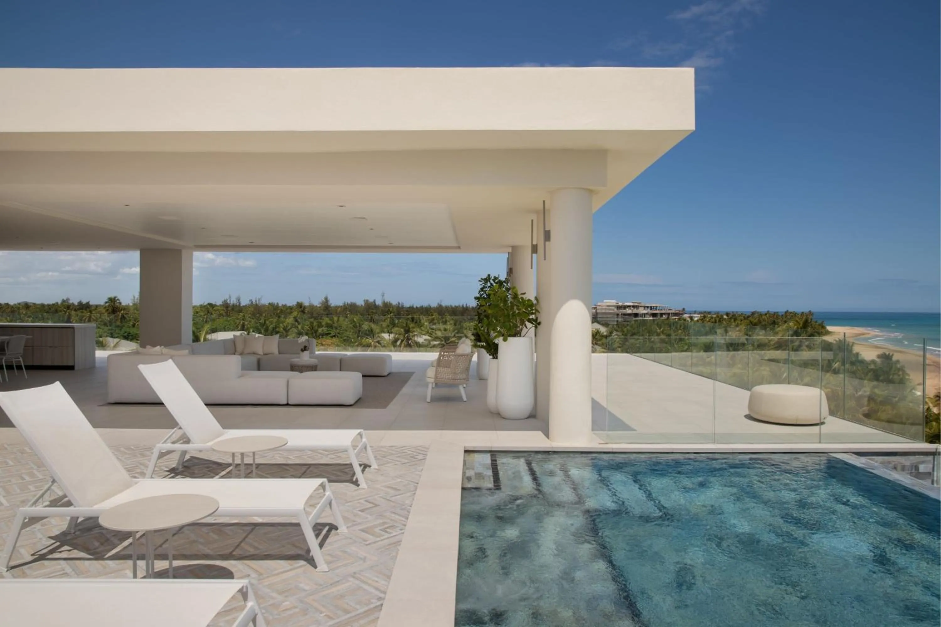 Swimming pool in St. Regis Bahia Beach Resort, Puerto Rico