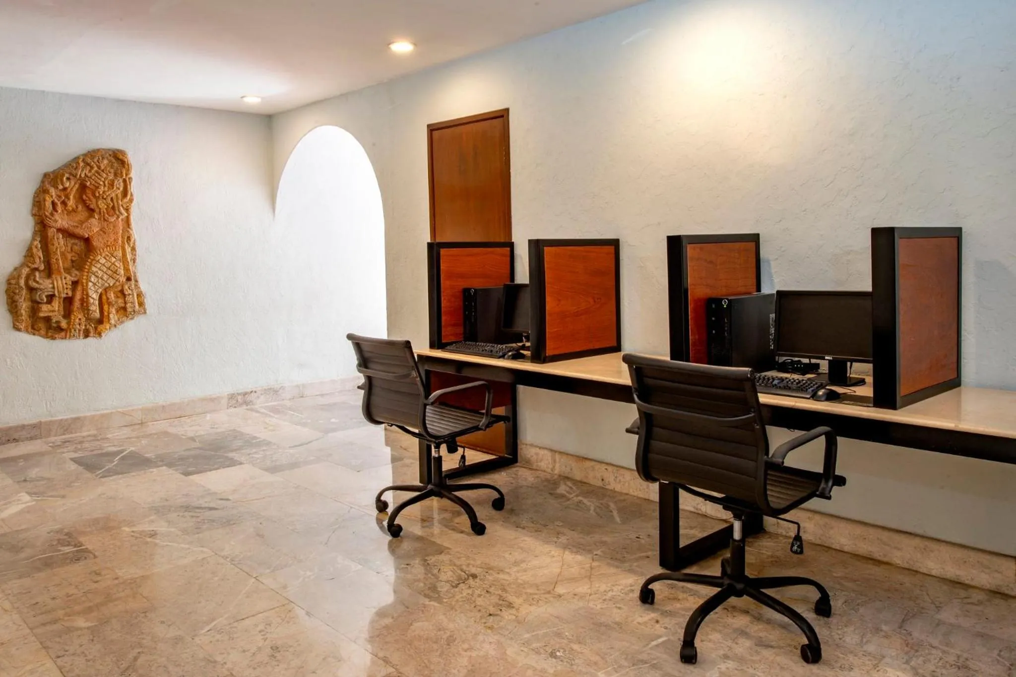 Business facilities in Gamma Merida El Castellano