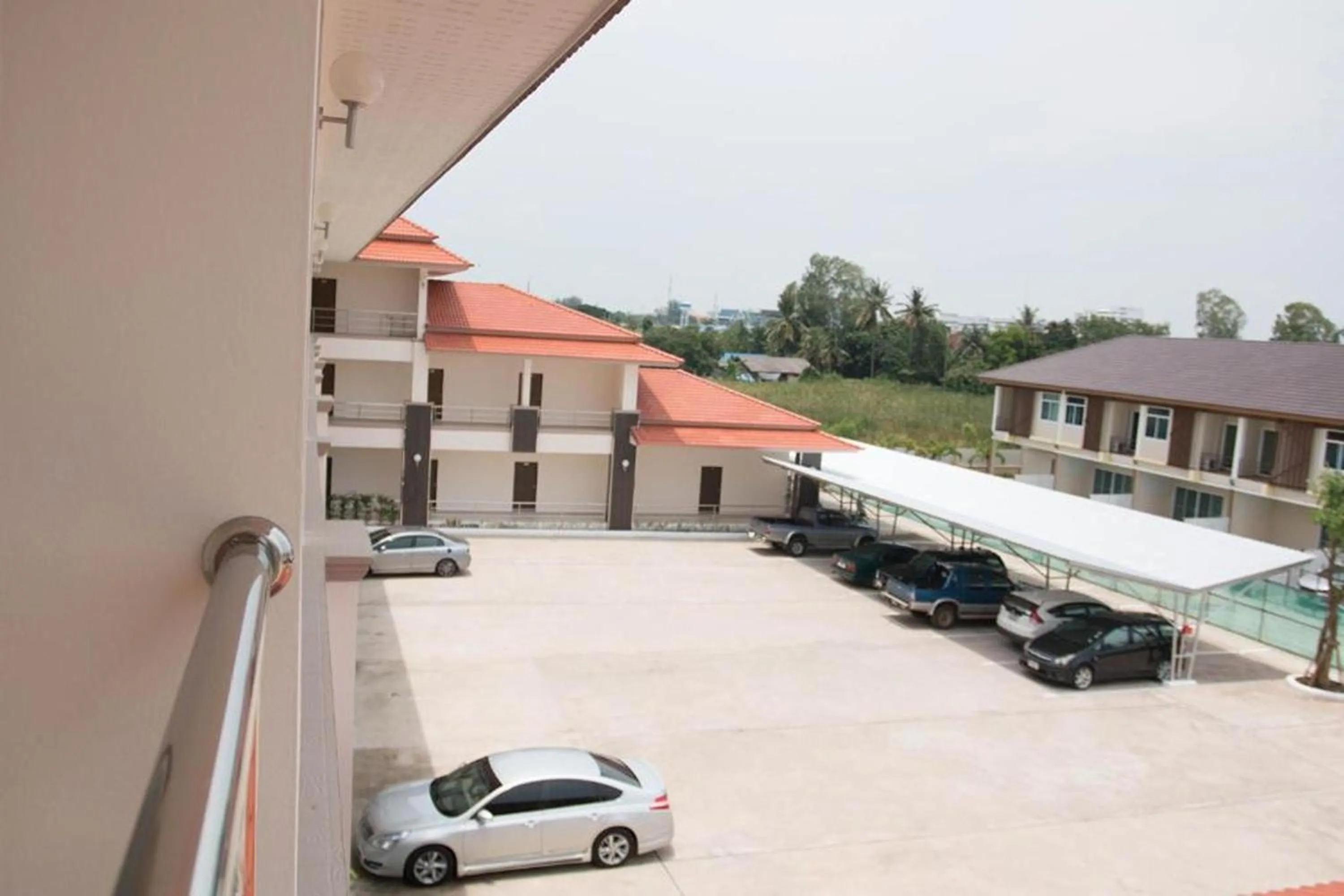 Property building in Grand Place Resort