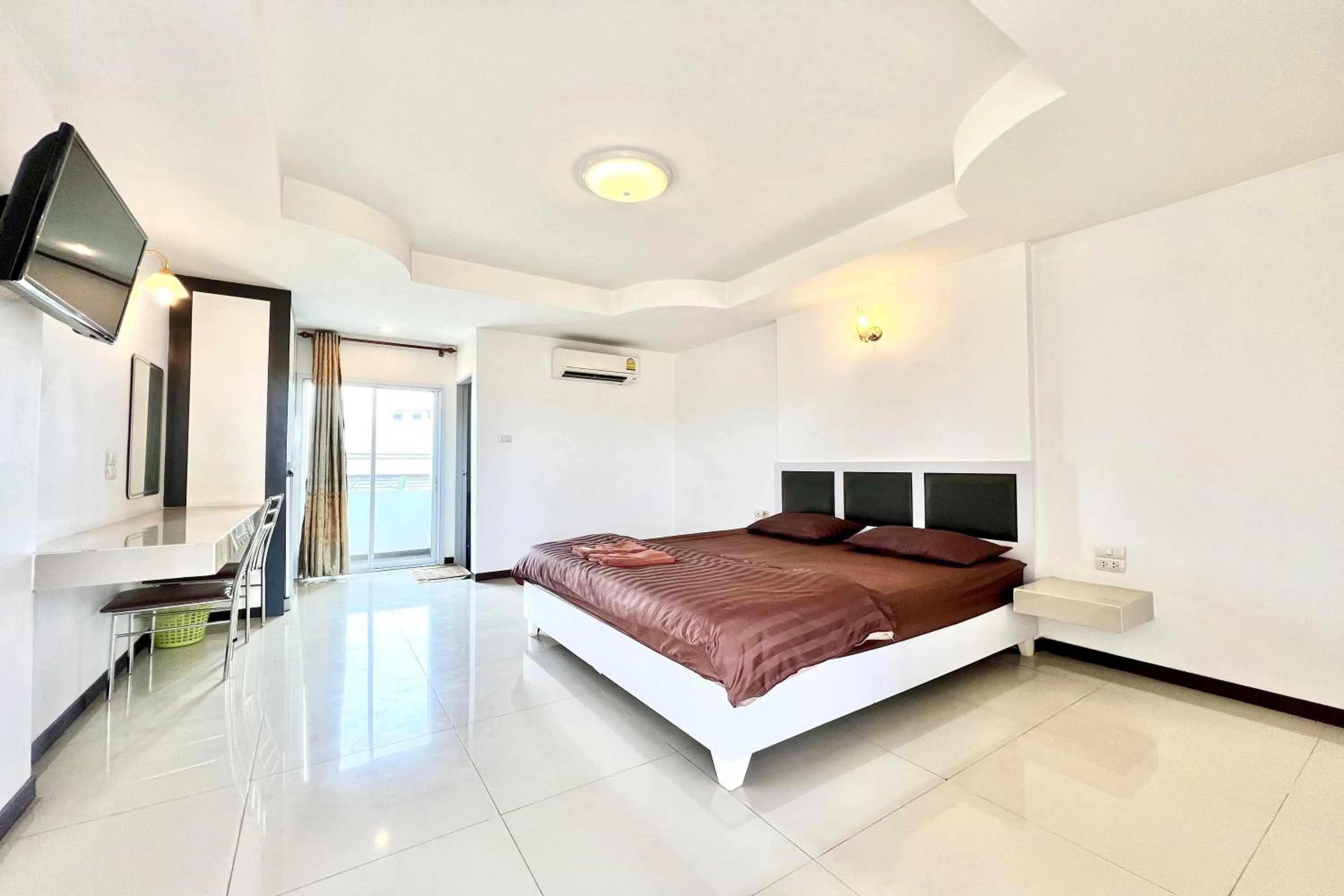 Bed in Grand Place Resort