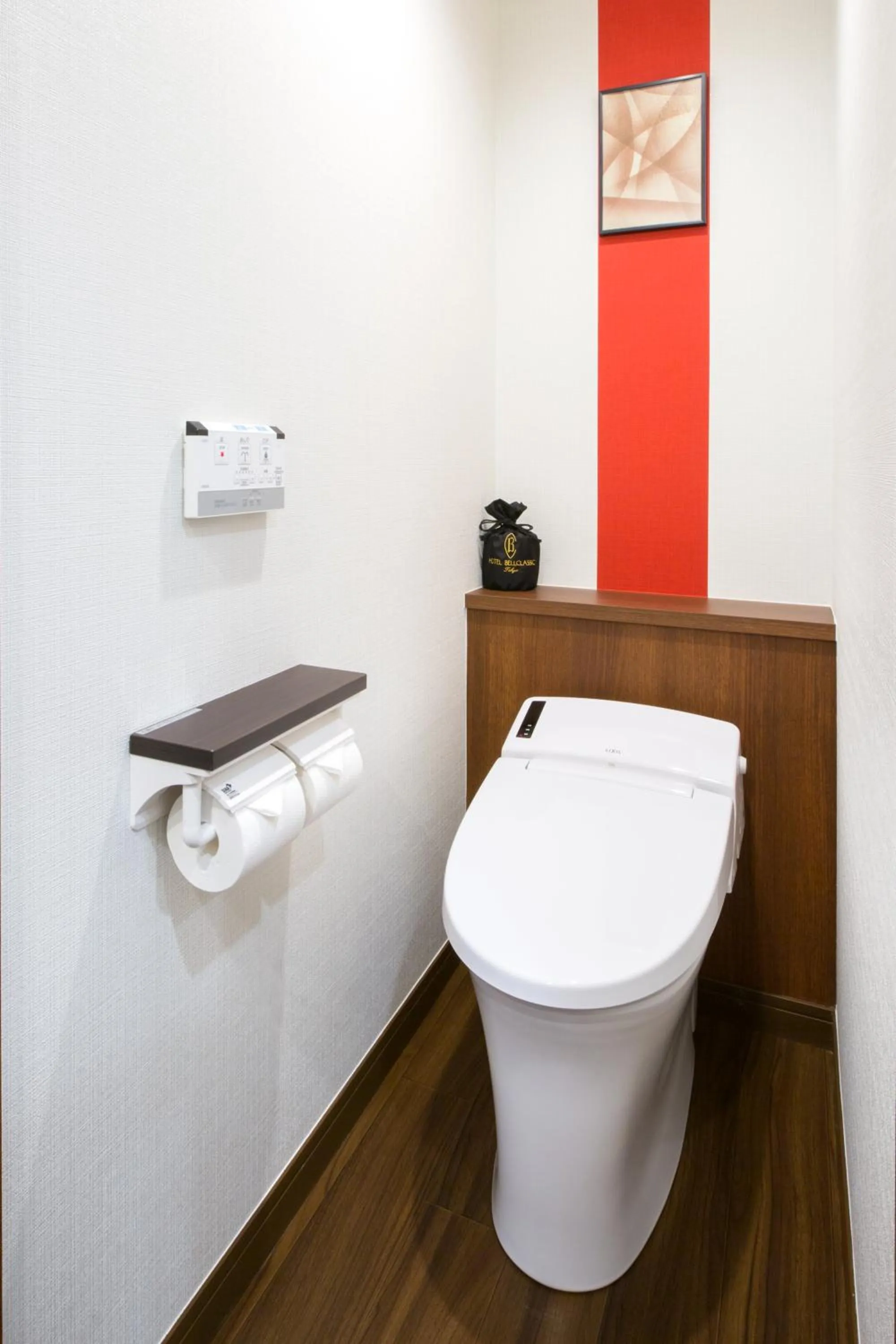 Toilet in Hotel Bellclassic Tokyo