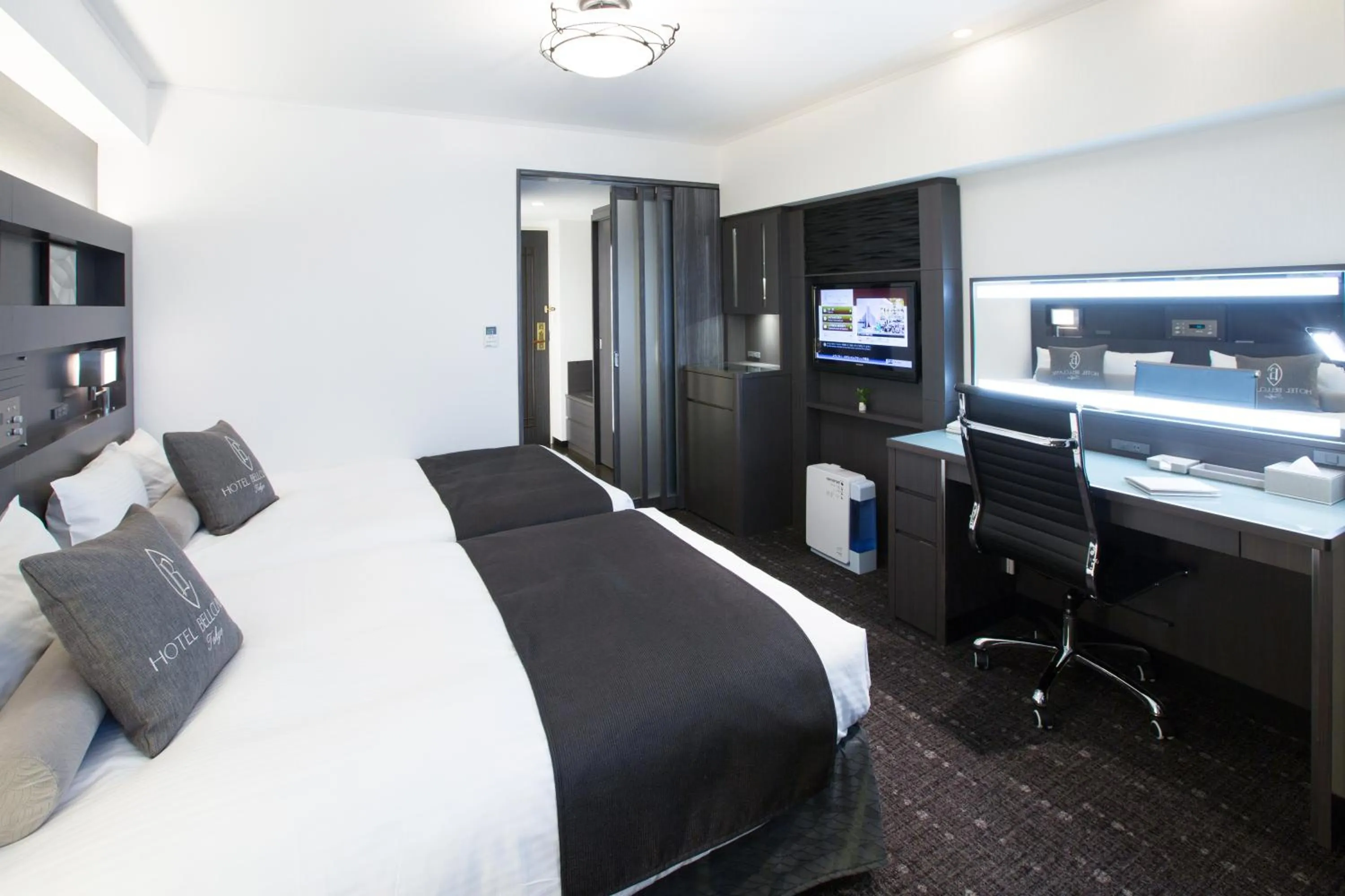 Bedroom, Bed in Hotel Bellclassic Tokyo