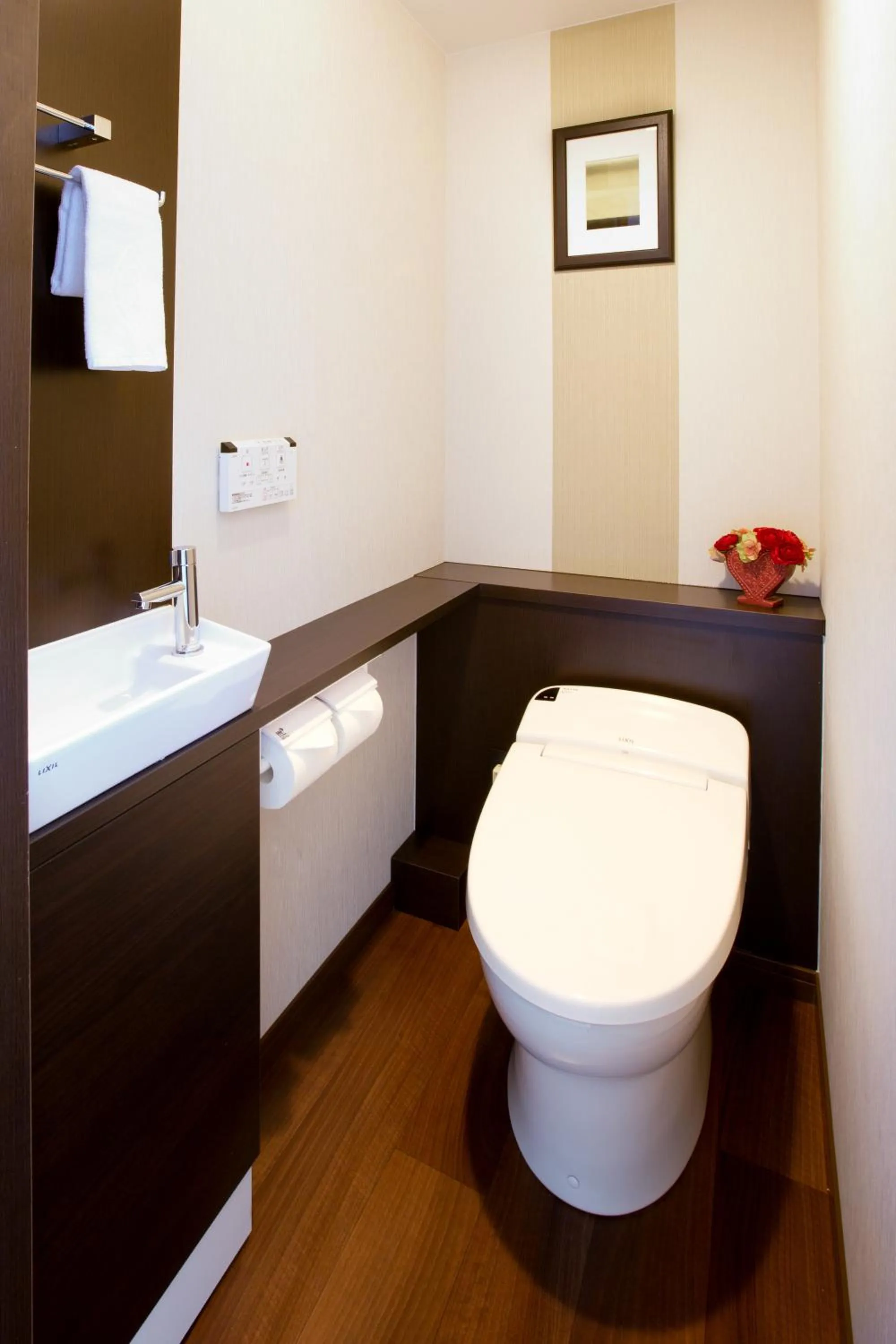 Toilet in Hotel Bellclassic Tokyo