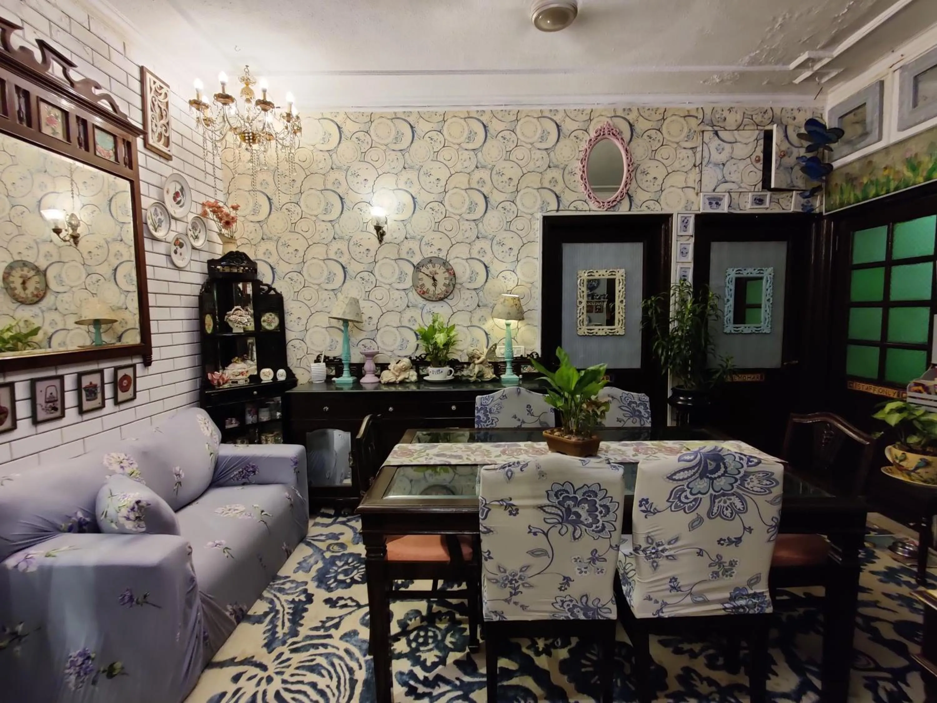 Living room in On The House - Bed and Breakfast