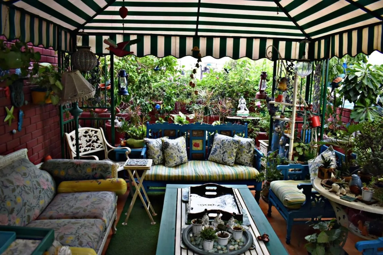 Seating area in On The House - Bed and Breakfast