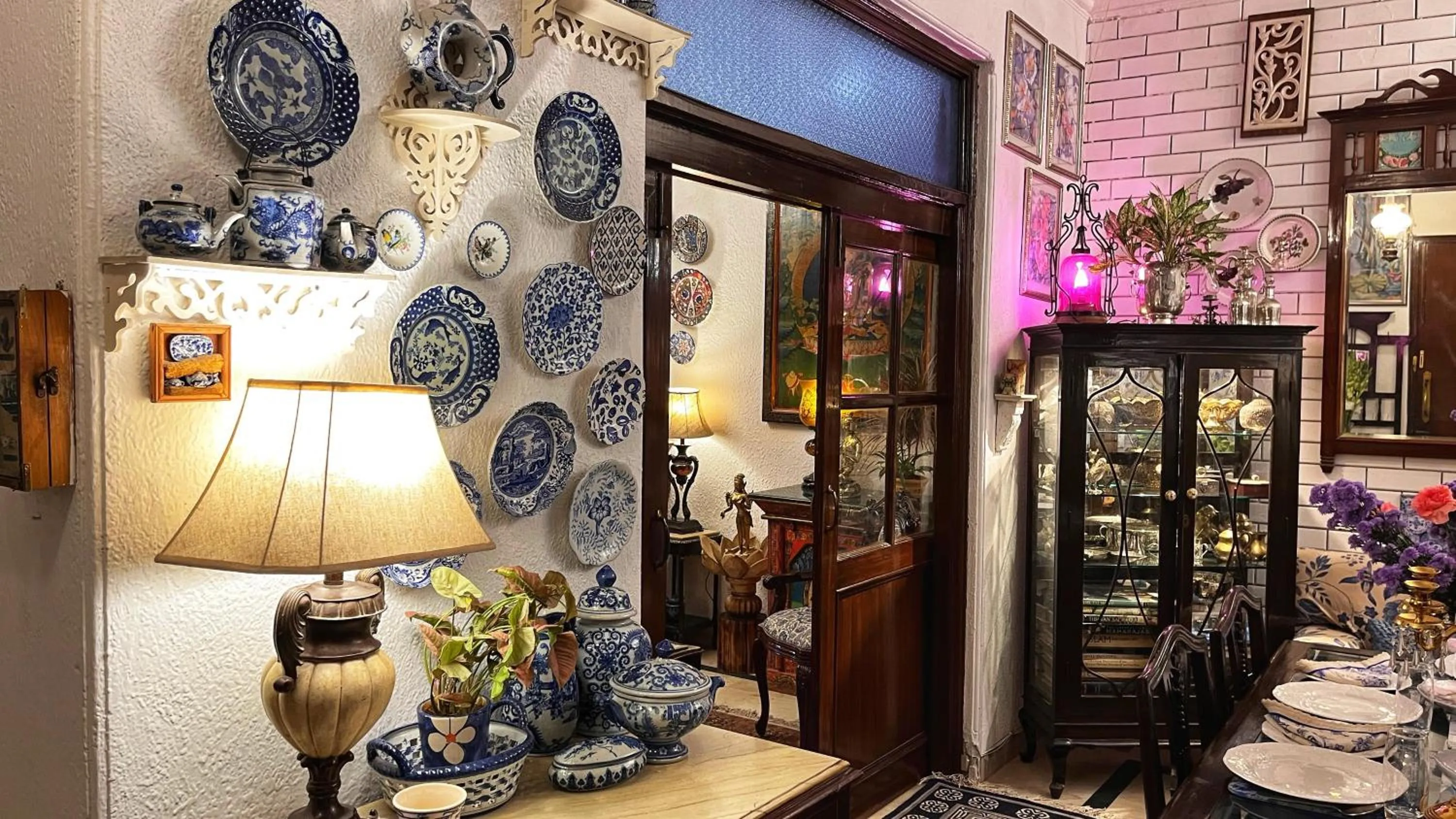 Decorative detail in On The House - Bed and Breakfast