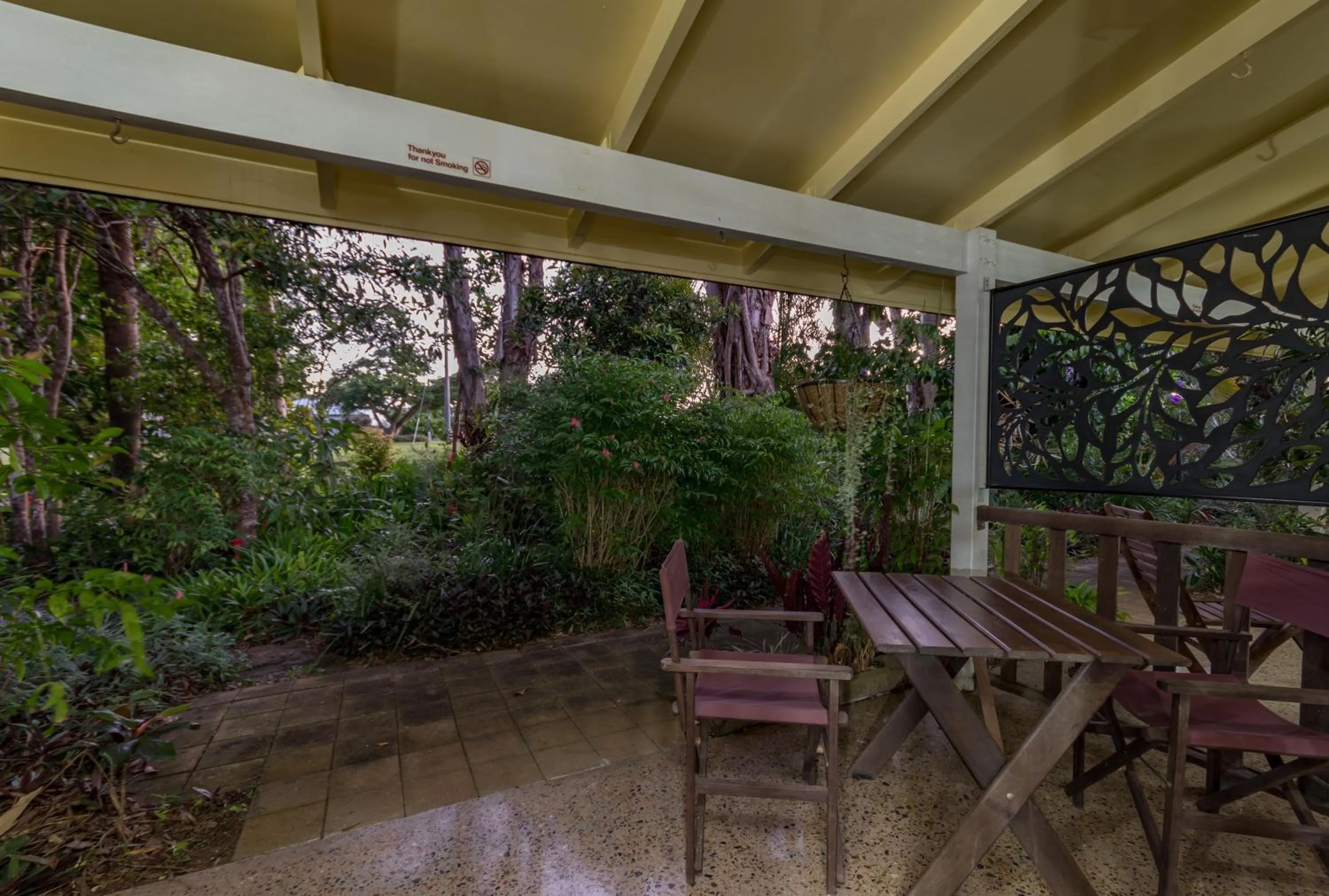 Property building in Kookaburra Motel Yungaburra