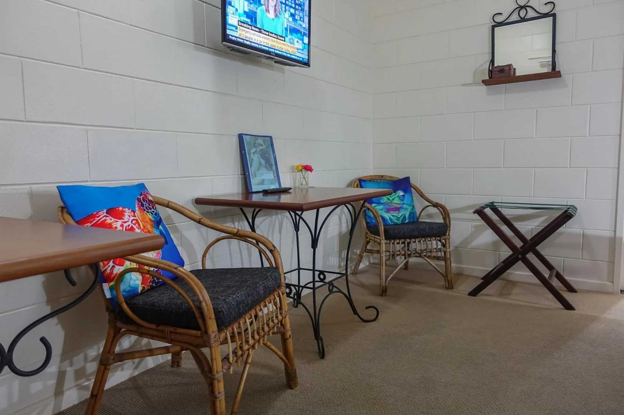 Property building in Kookaburra Motel Yungaburra