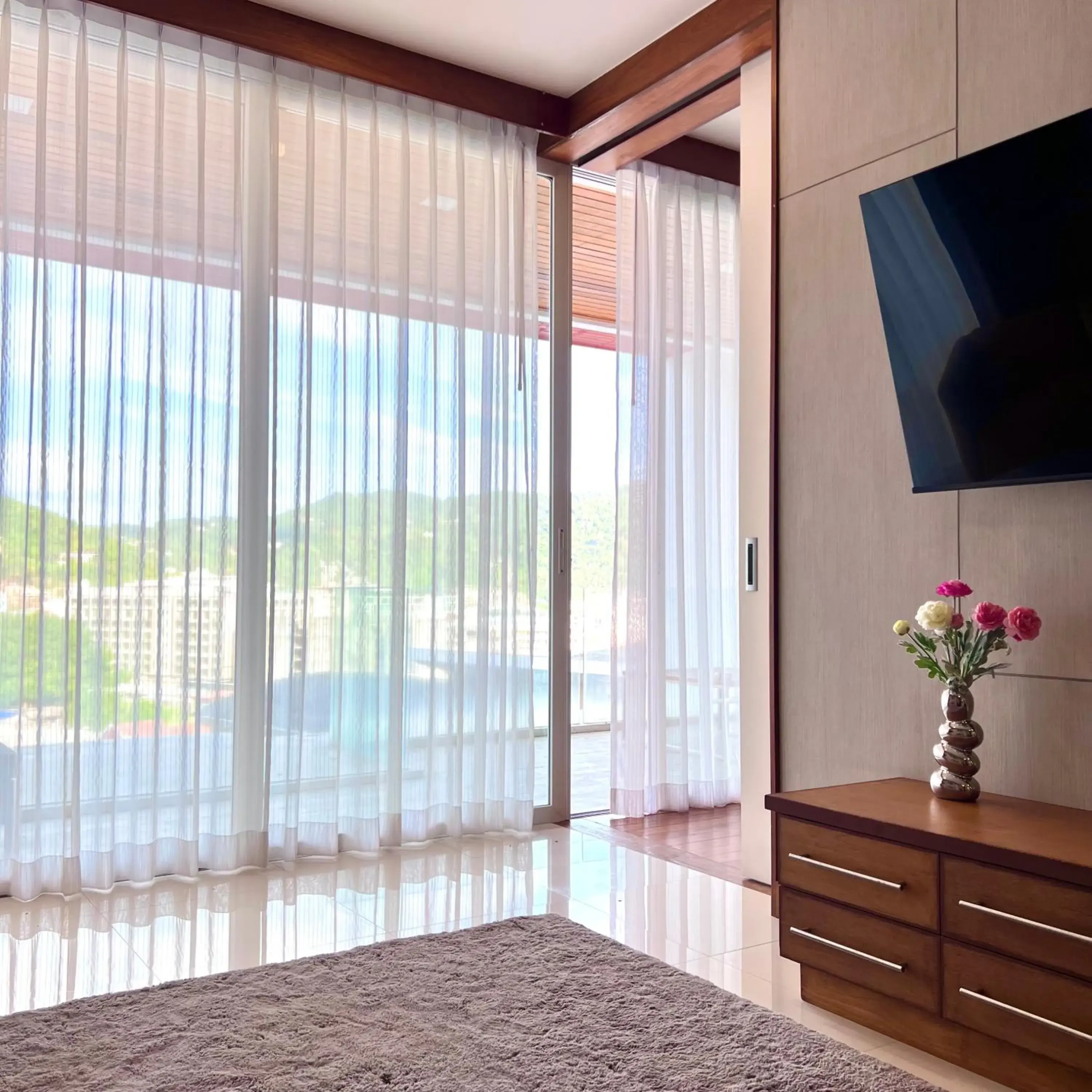 Deluxe Apartment in Q Kata Residence Deluxe Apartment in Q Kata Residence