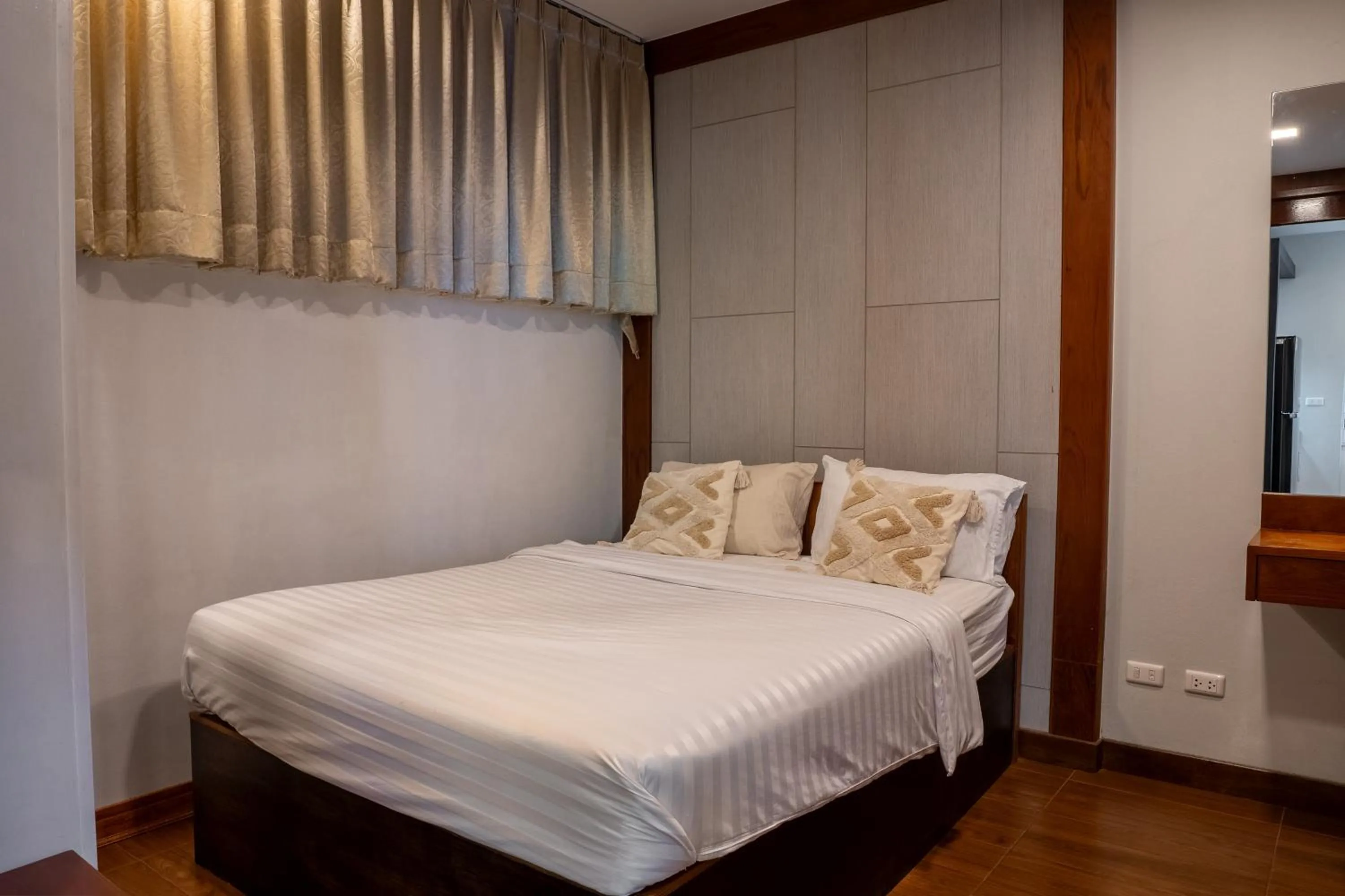 Bedroom, Bed in Q Kata Residence