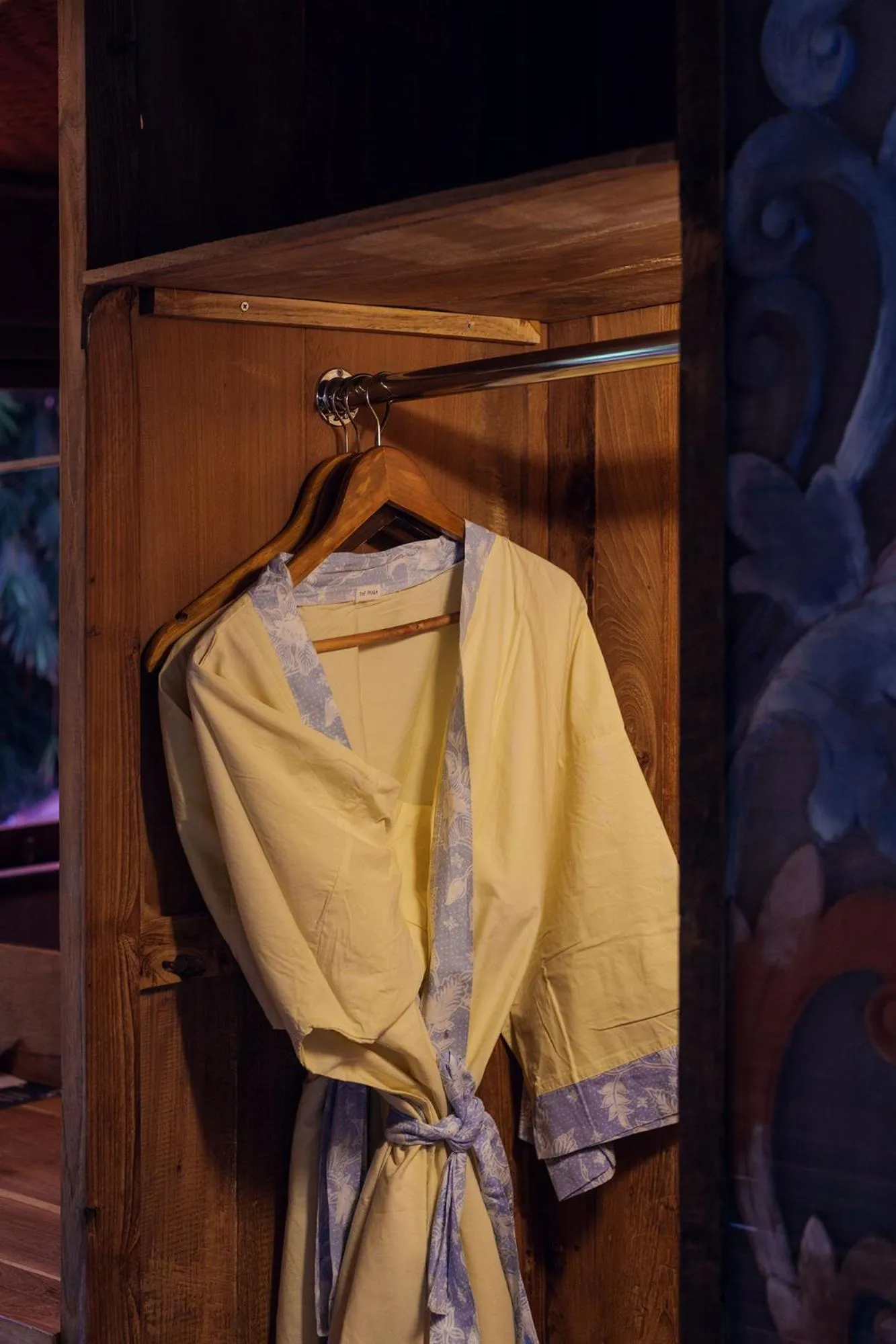 wardrobe in Rama Phala Resort & Spa