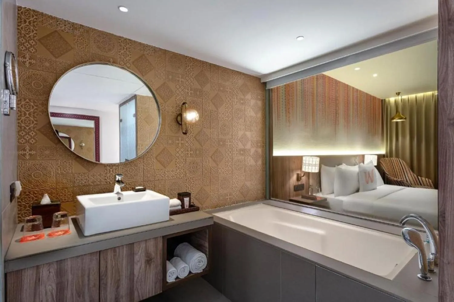 Bathroom, Bed in Welcomhotel by ITC Hotels, Ashram Road, Ahmedabad