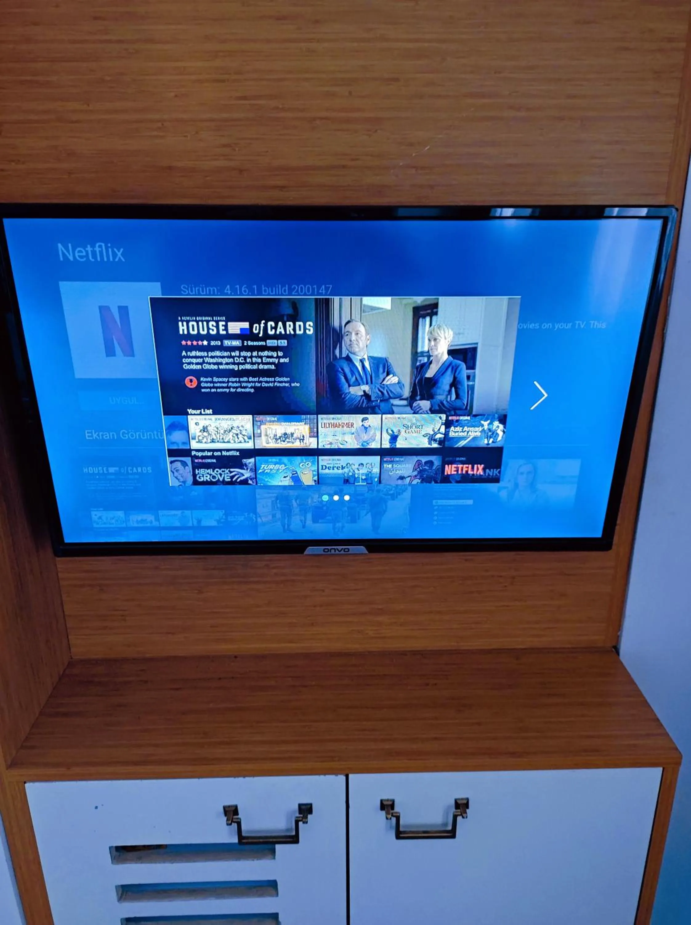 TV and multimedia in Jakaranda Hotel