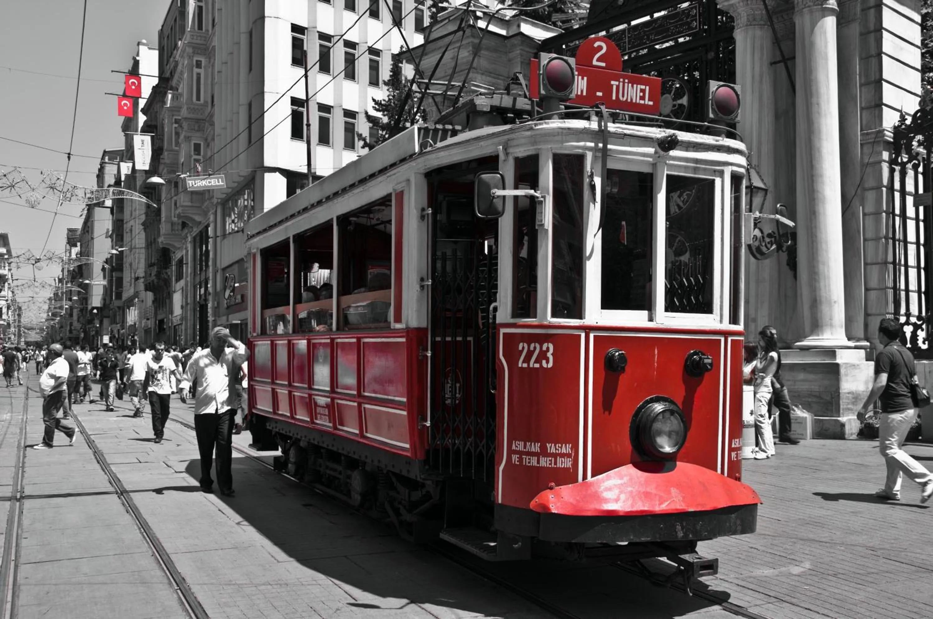 Area and facilities in Jakaranda Hotel