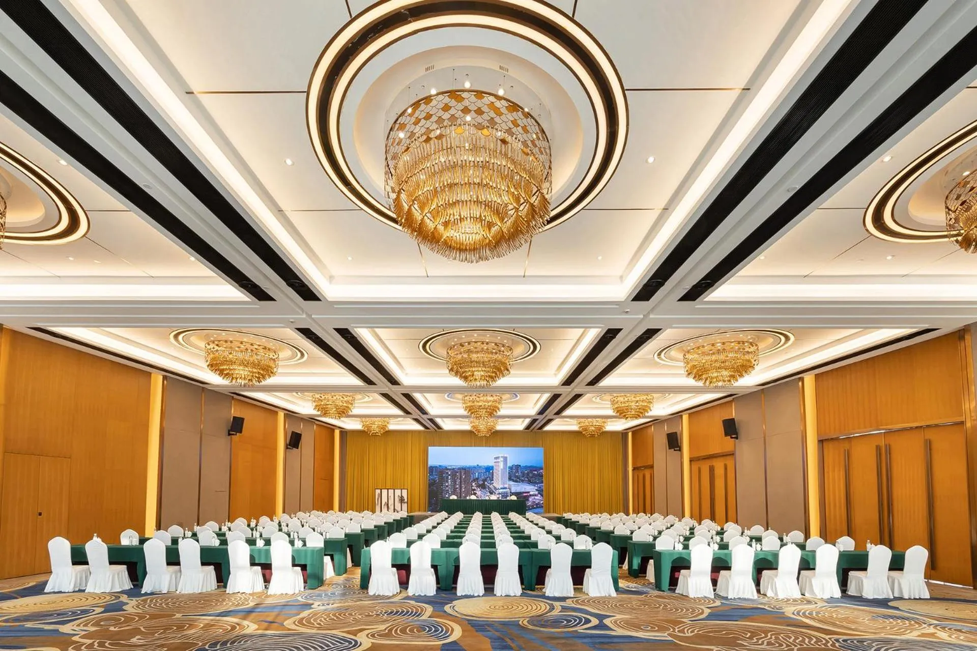 Meeting/conference room in Deyang Hamring Hotel