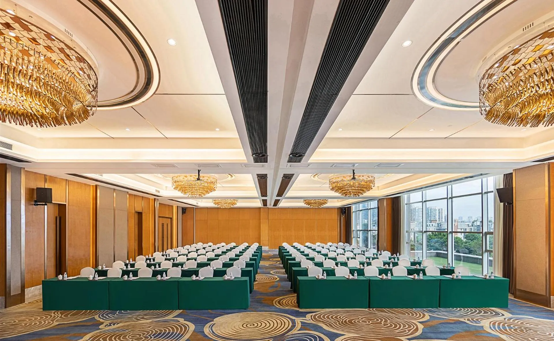 Meeting/conference room in Deyang Hamring Hotel