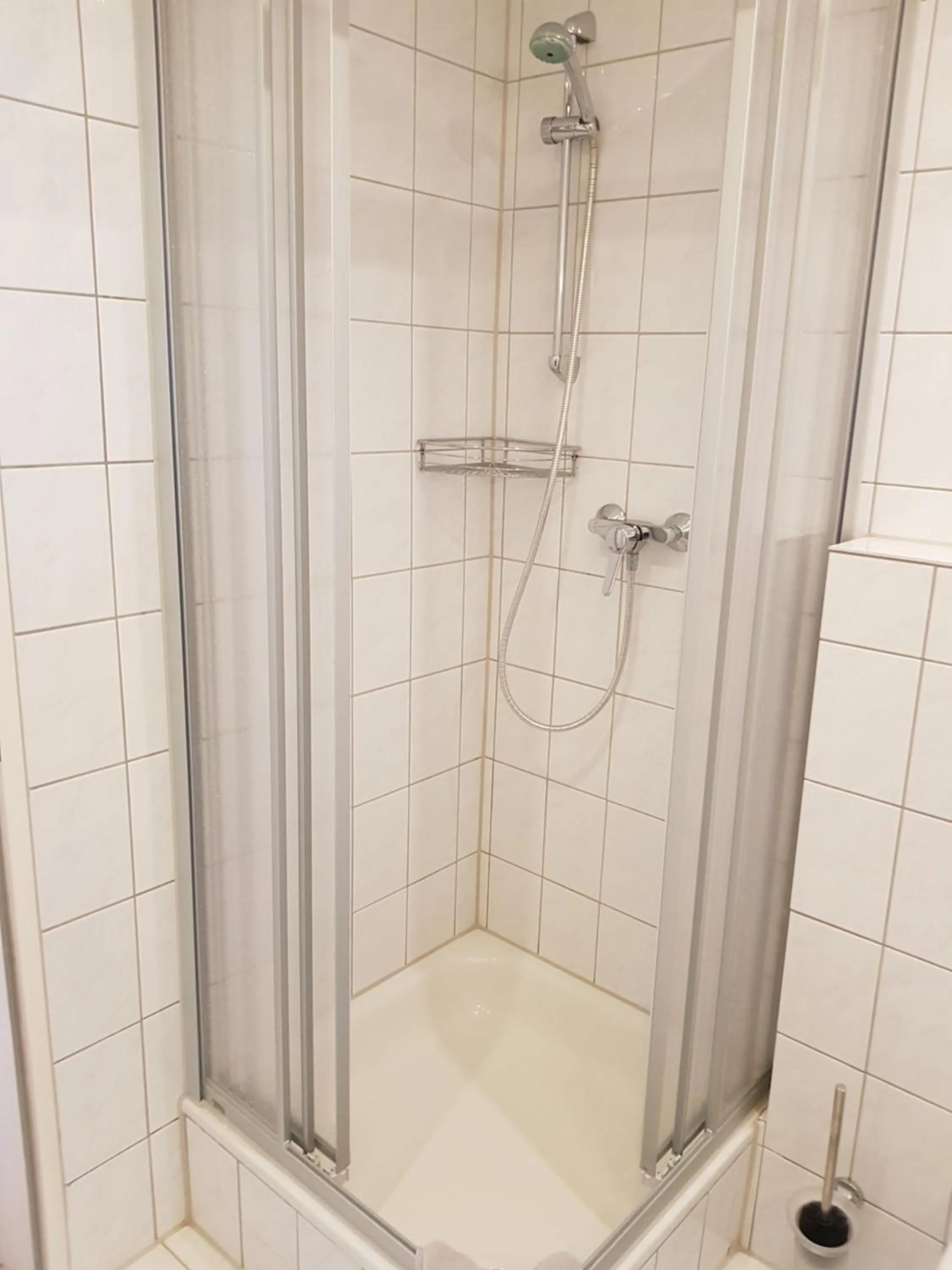 Shower in Hotel Mühleneck