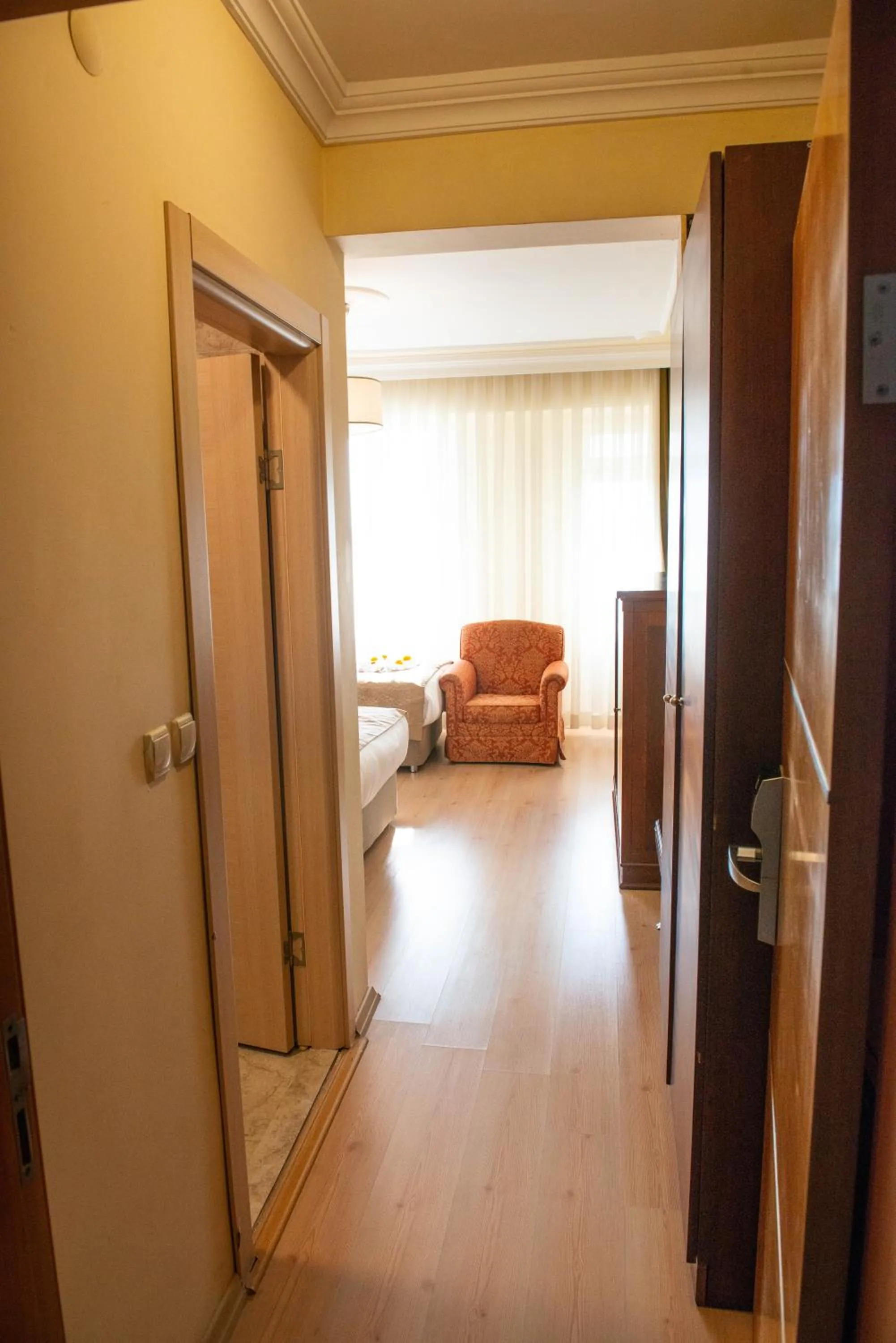 wardrobe in Hotel Simsek