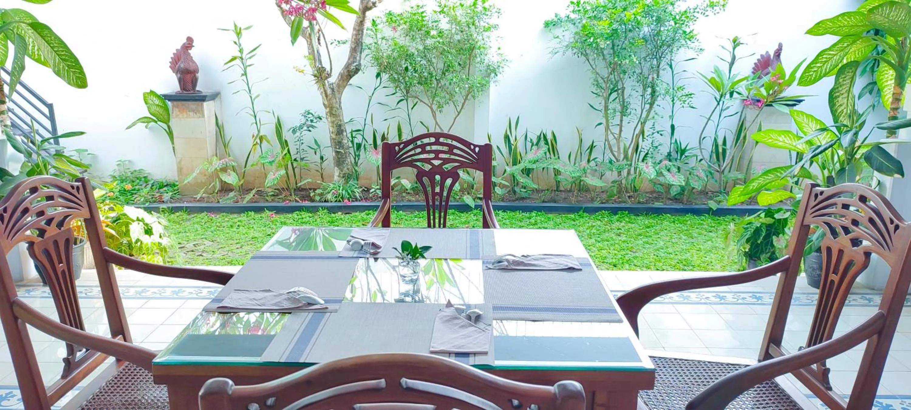 Property building in Griya Asih