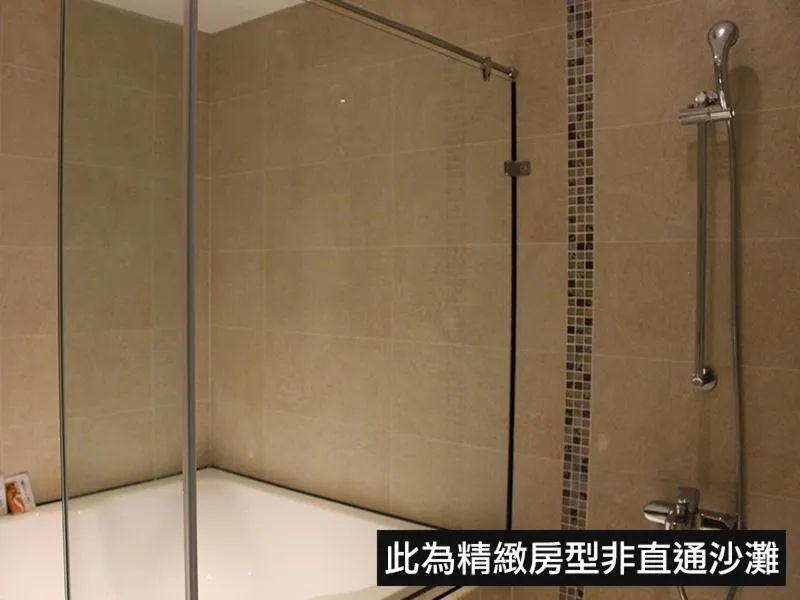 White House Hot Spring Beach Resort