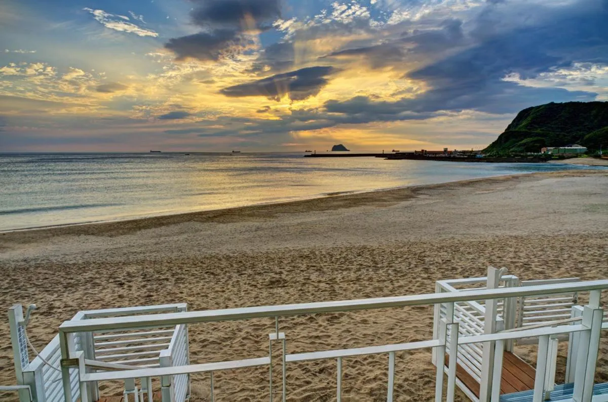 Balcony/Terrace in White House Hot Spring Beach Resort
