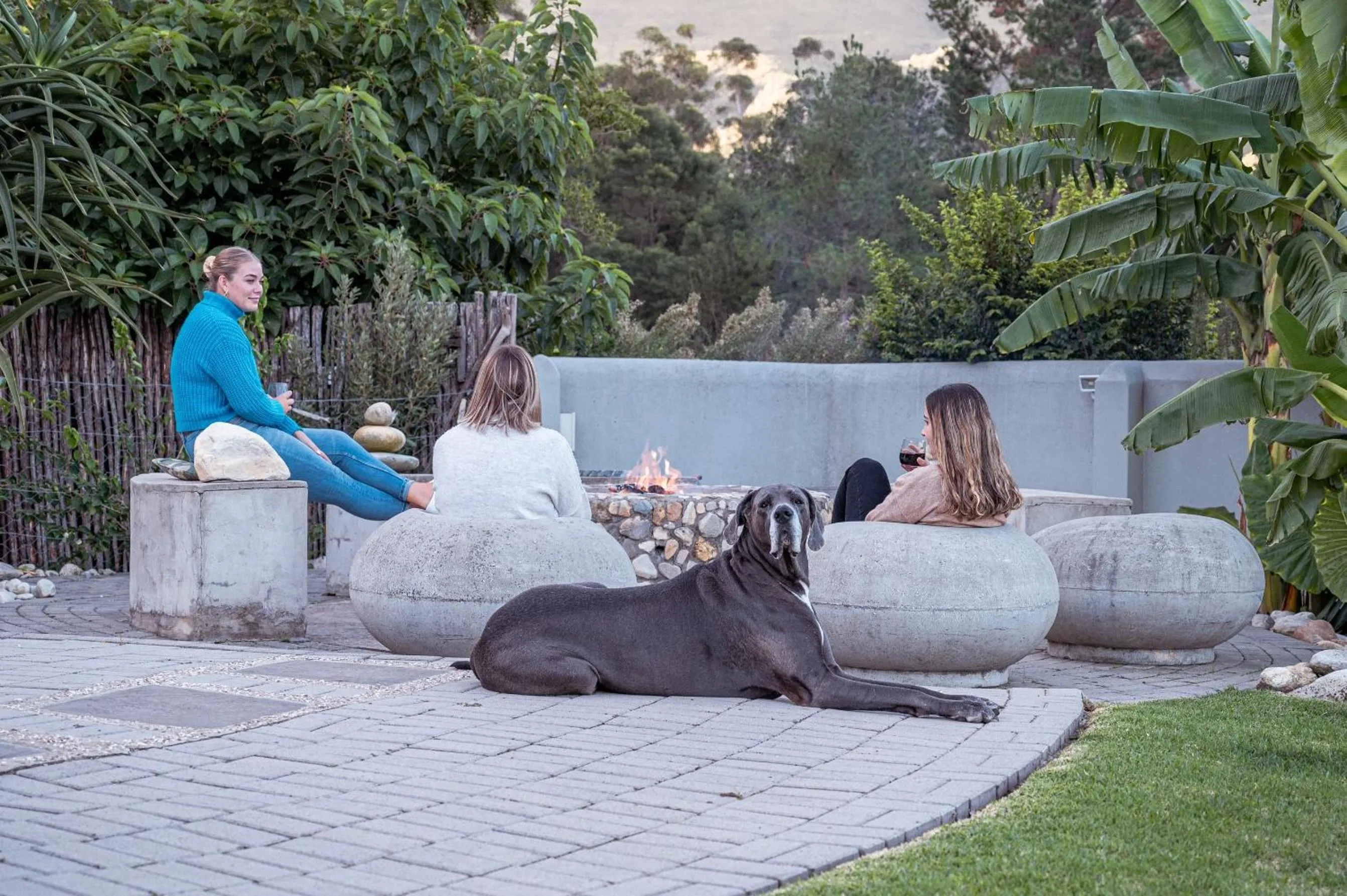 BBQ facilities in A Riverbed Guesthouse