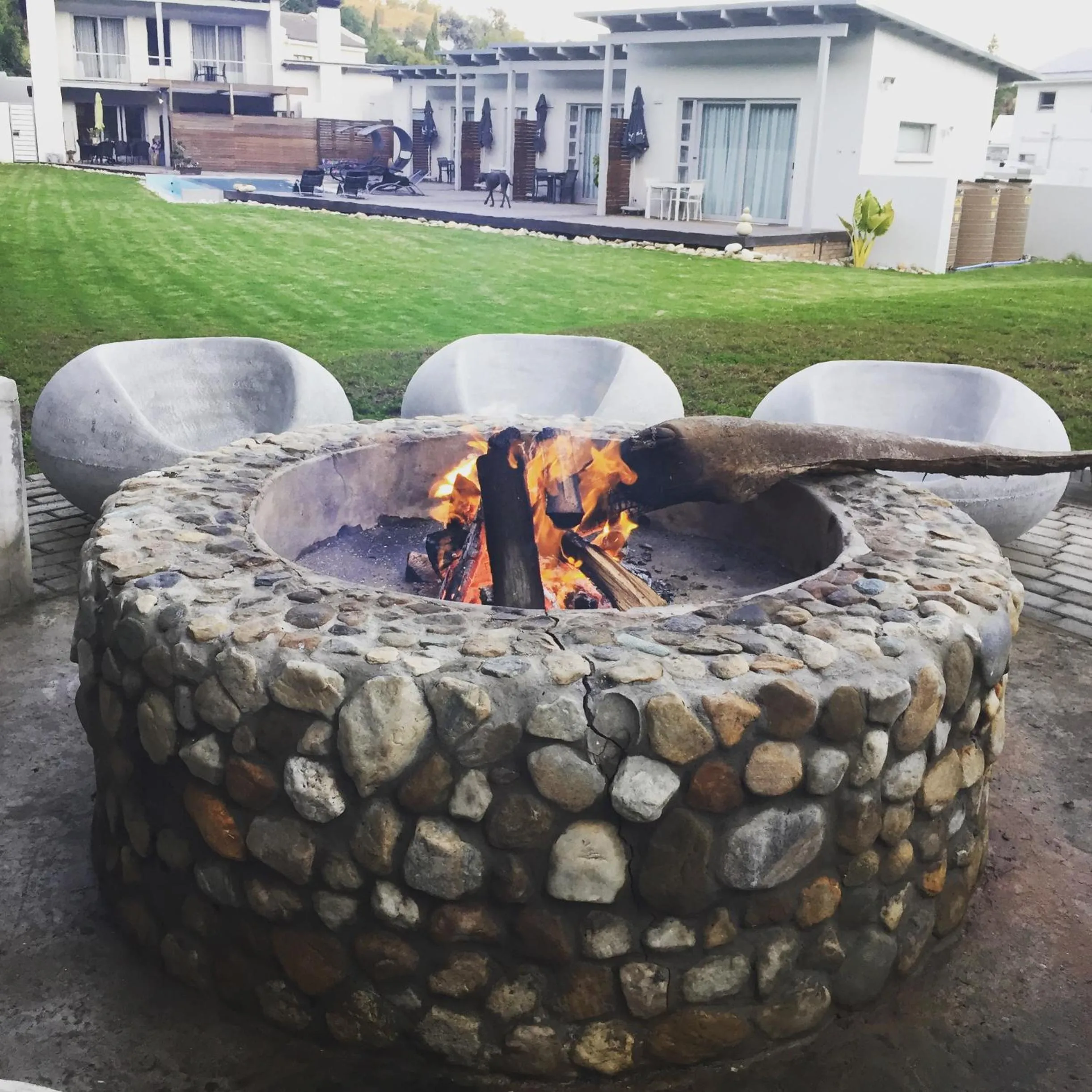 BBQ facilities in A Riverbed Guesthouse