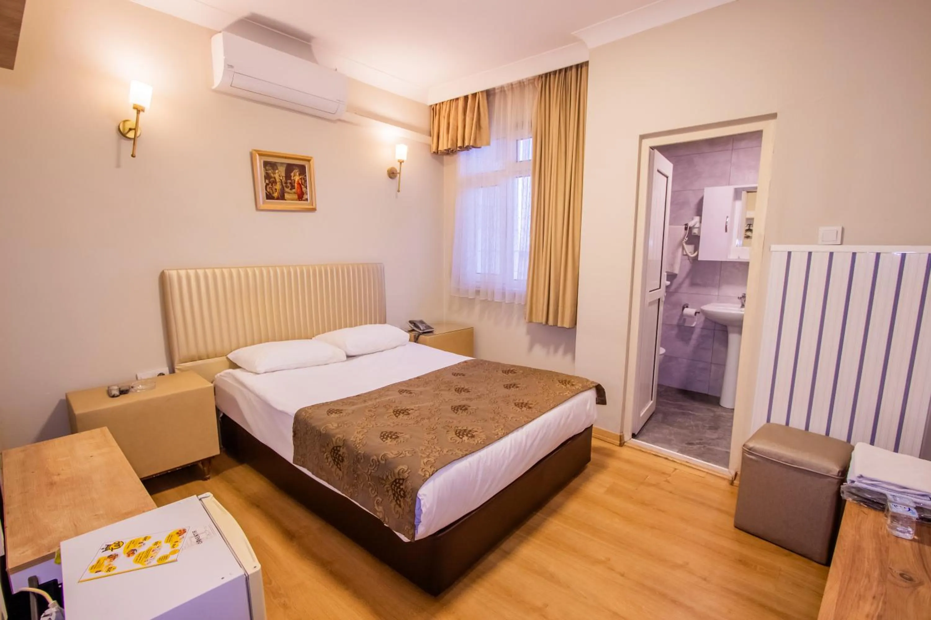 Bedroom, Bed in Tac Hotel