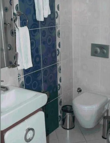 Bathroom in Tac Hotel