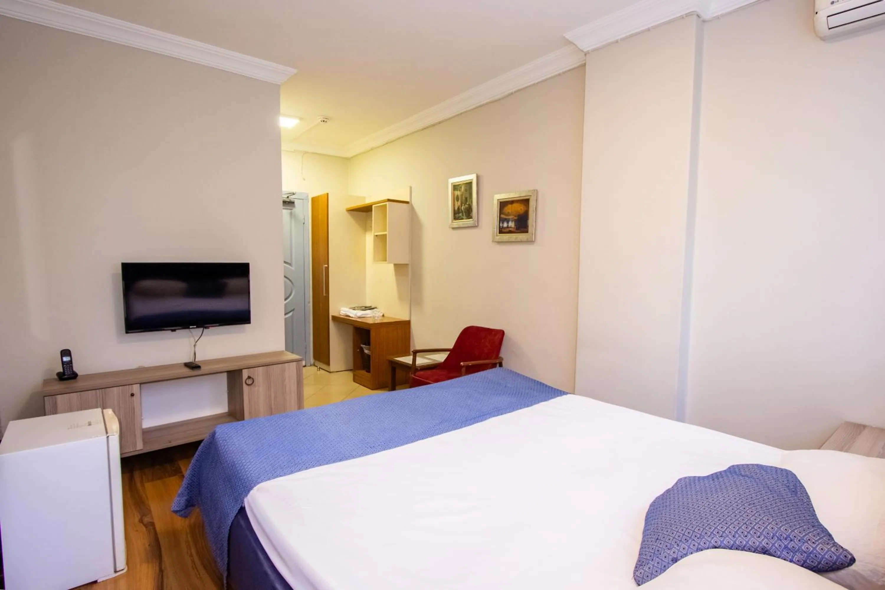 Bedroom, Bed in Tac Hotel