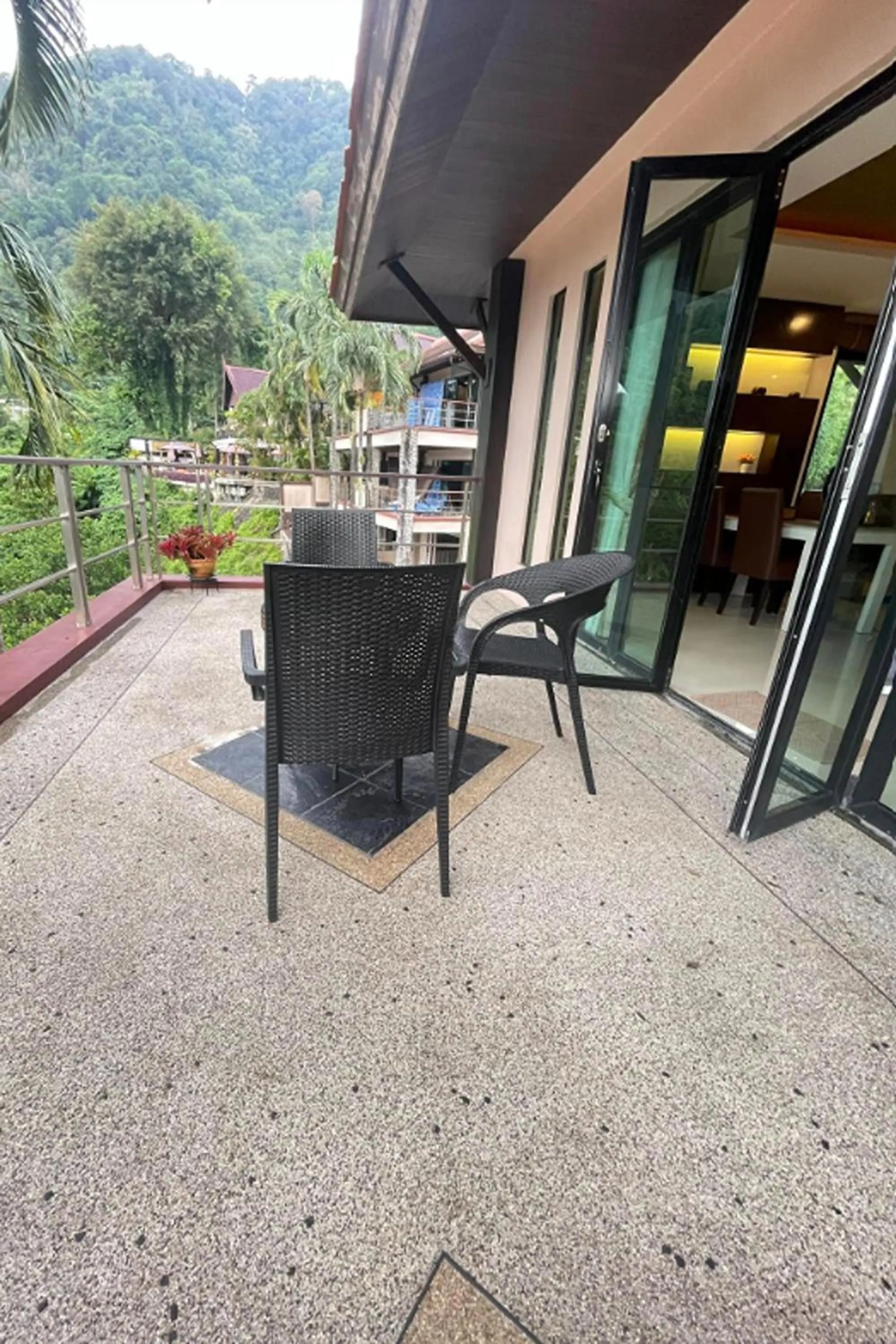 Balcony/Terrace in Kamala Villa Hill