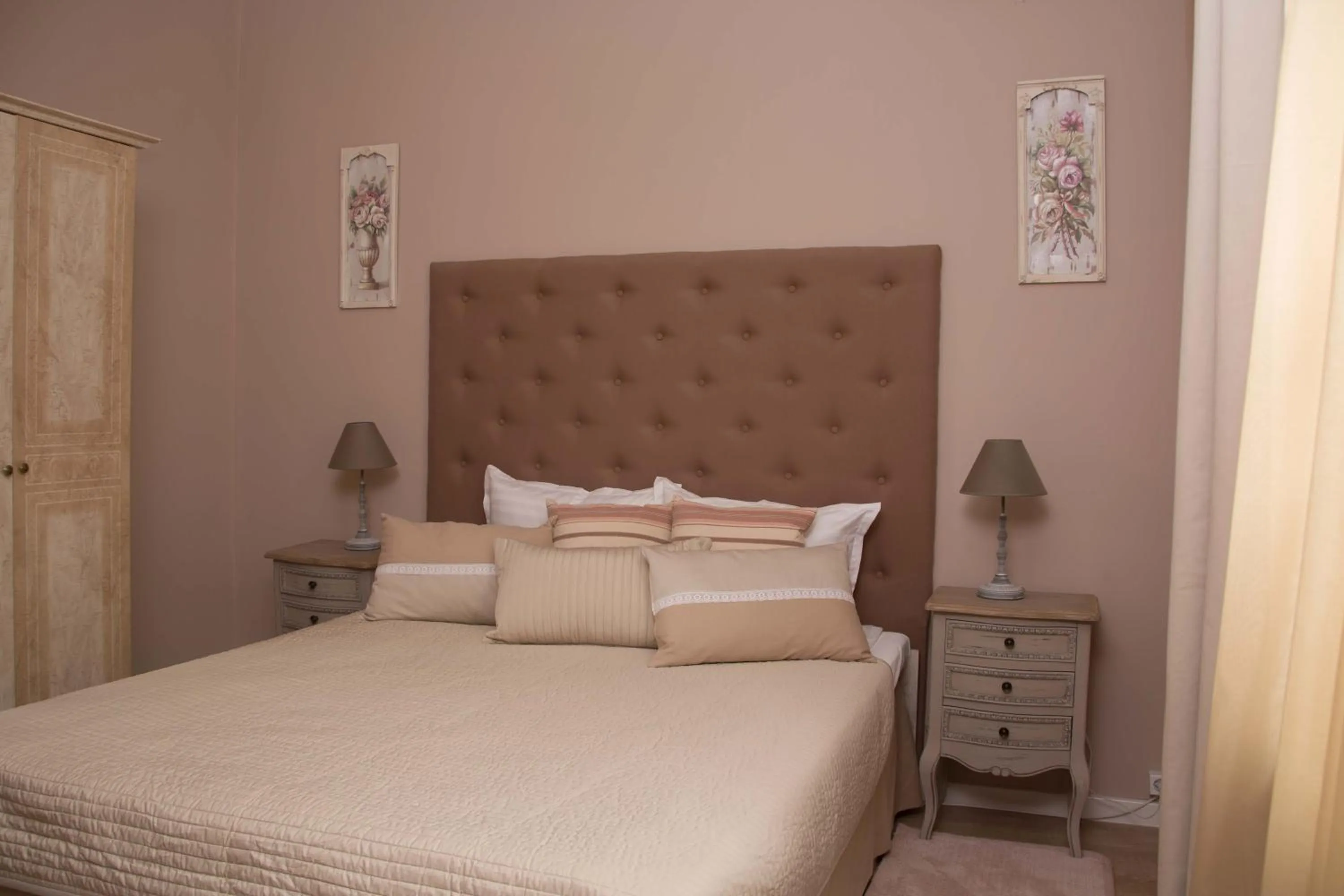 Bed in Family hotel The Castle