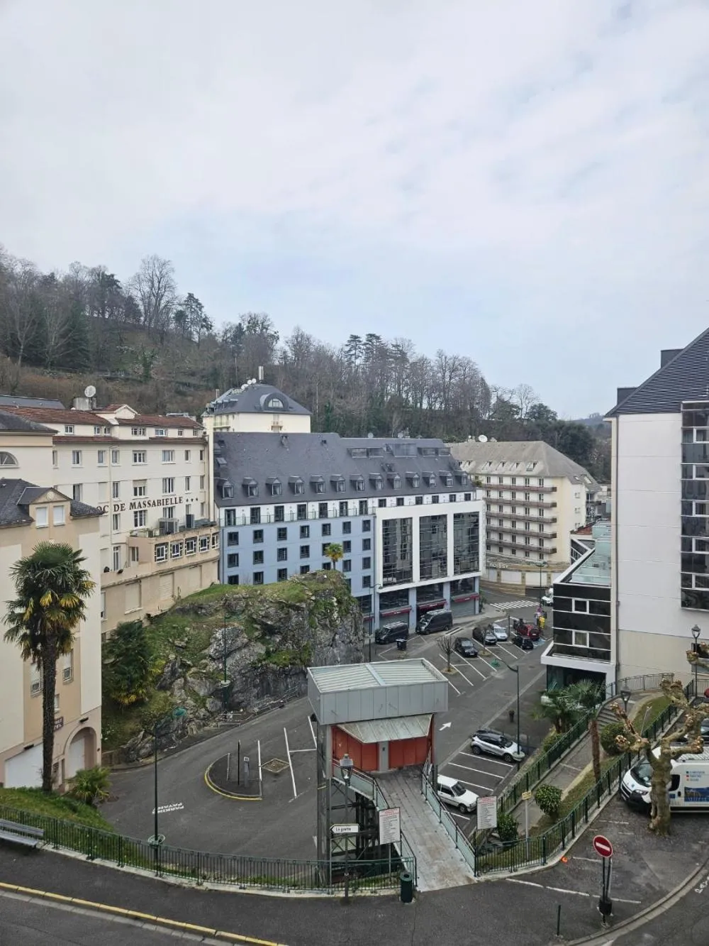 Street view in Hôtel Myosotis