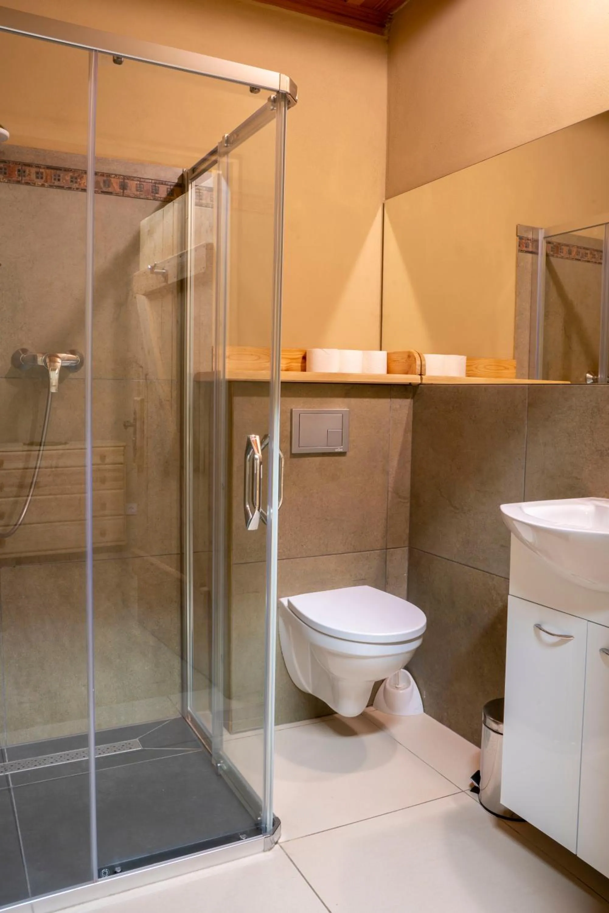 Shower in Domek Górski przy Bukowej Chacie