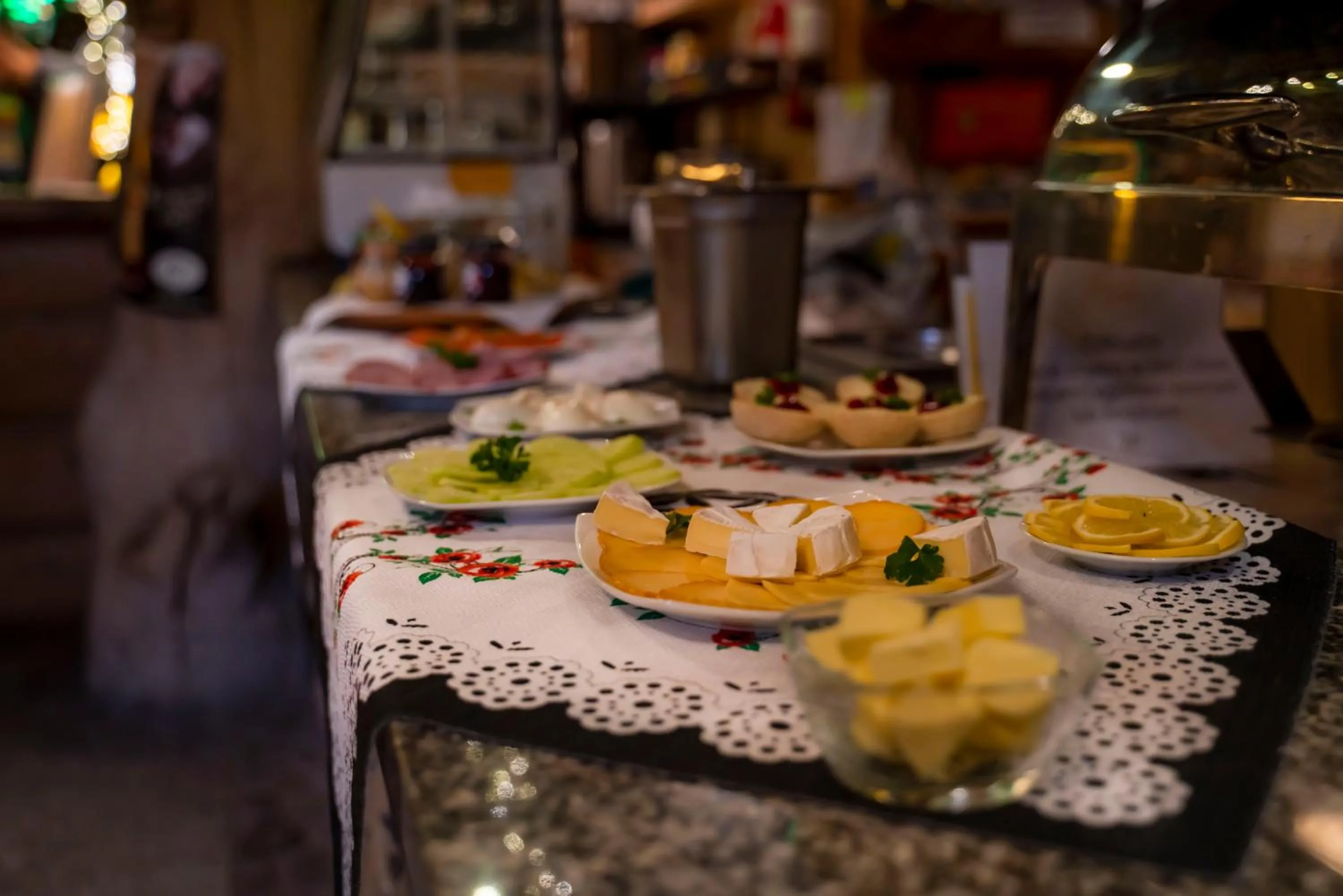 Buffet breakfast in Domek Górski przy Bukowej Chacie